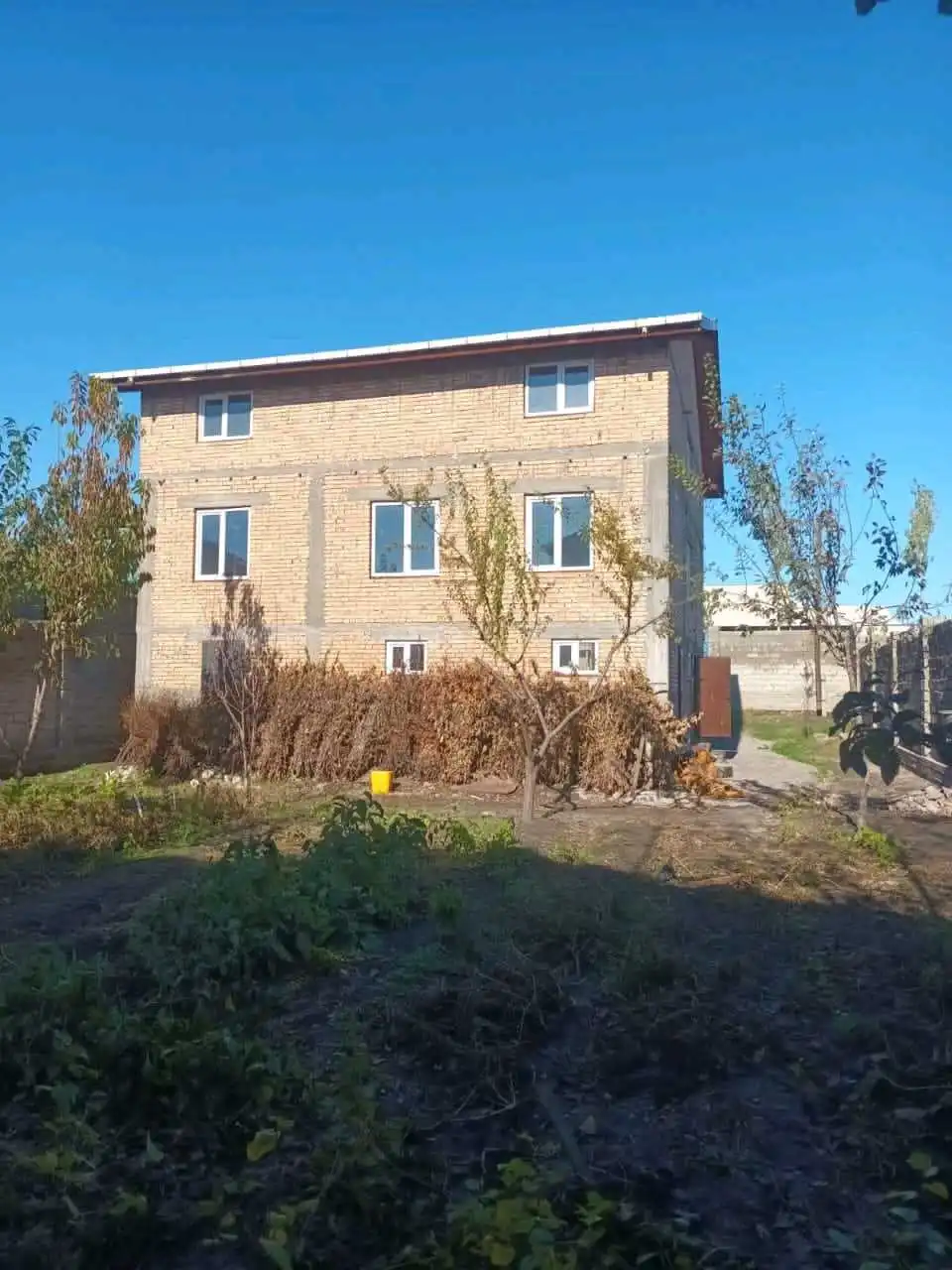 3 этажный, 10-комн. дом, 3350 м², 6 соток, 6 соток, ш Душанбе н фирдавси гулпарвар 2