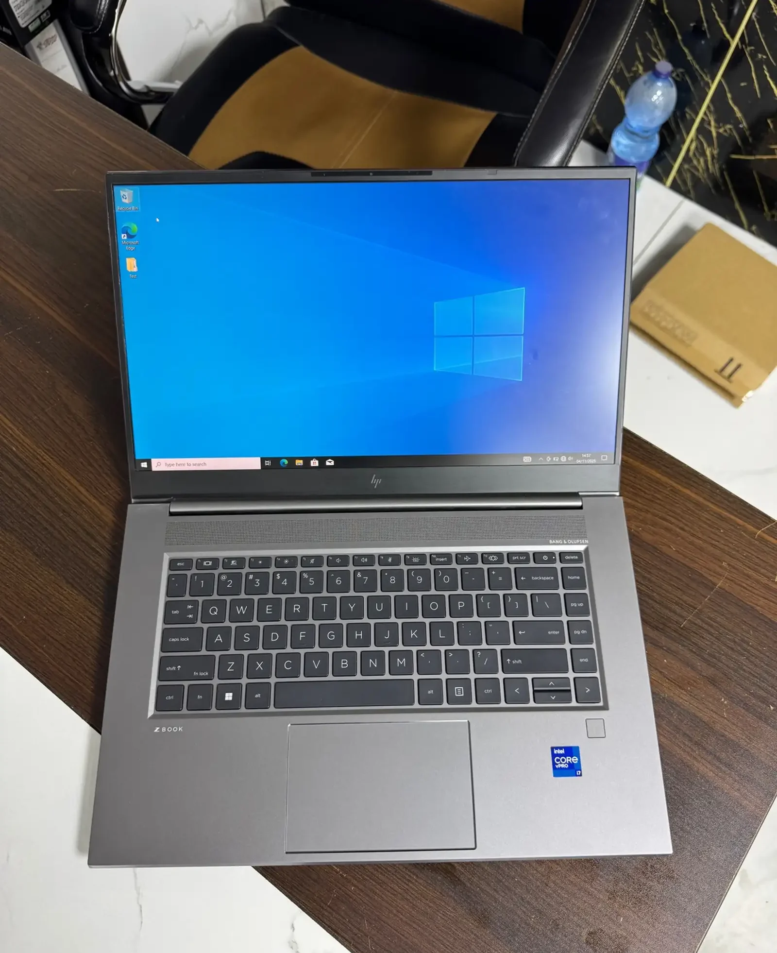 Ноутбук HP ZBook Studio i7