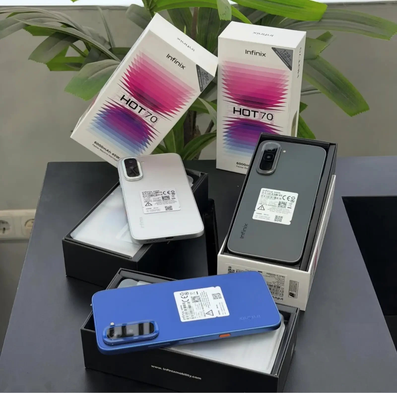 Infinix Hot 70 4/128GB — фото 2