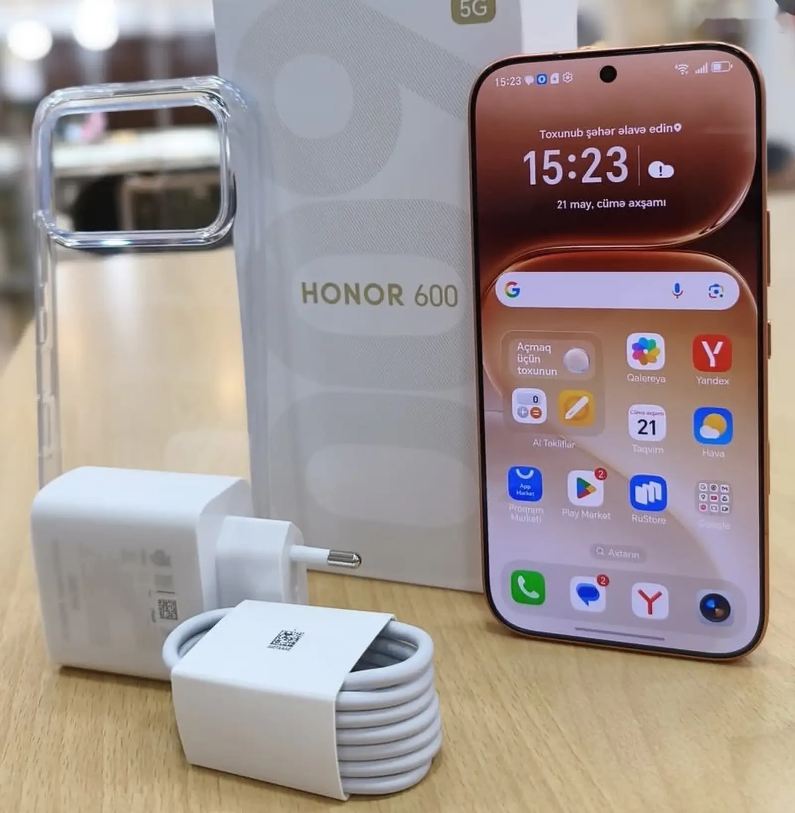 Huawei Honor 600 5G 12+12/257Gb White 7000Мач — фото 3