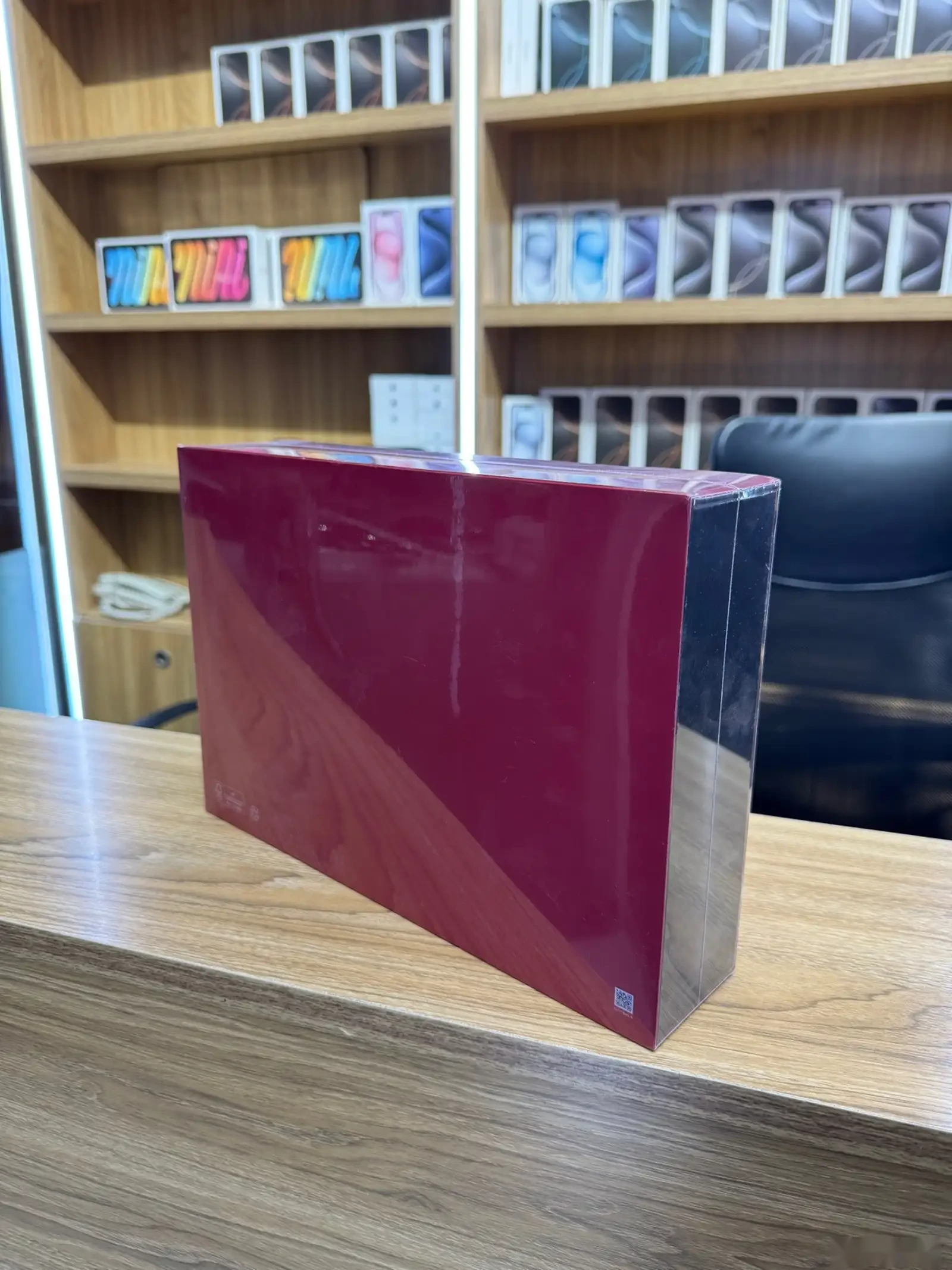 Huawei Mate XT Ultimate Black 1TB — фото 4