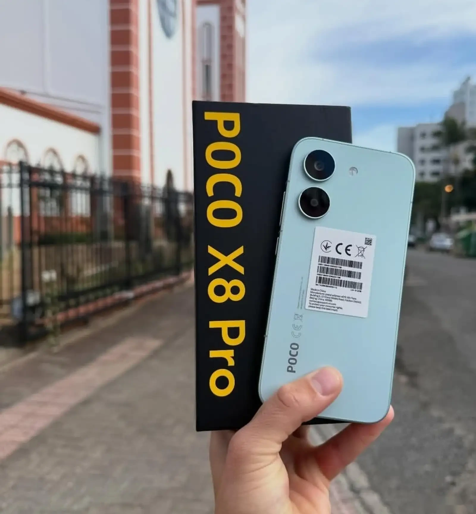 Xiaomi Poco X8pro 8+4/256Gb Black 6500Мач — фото 4