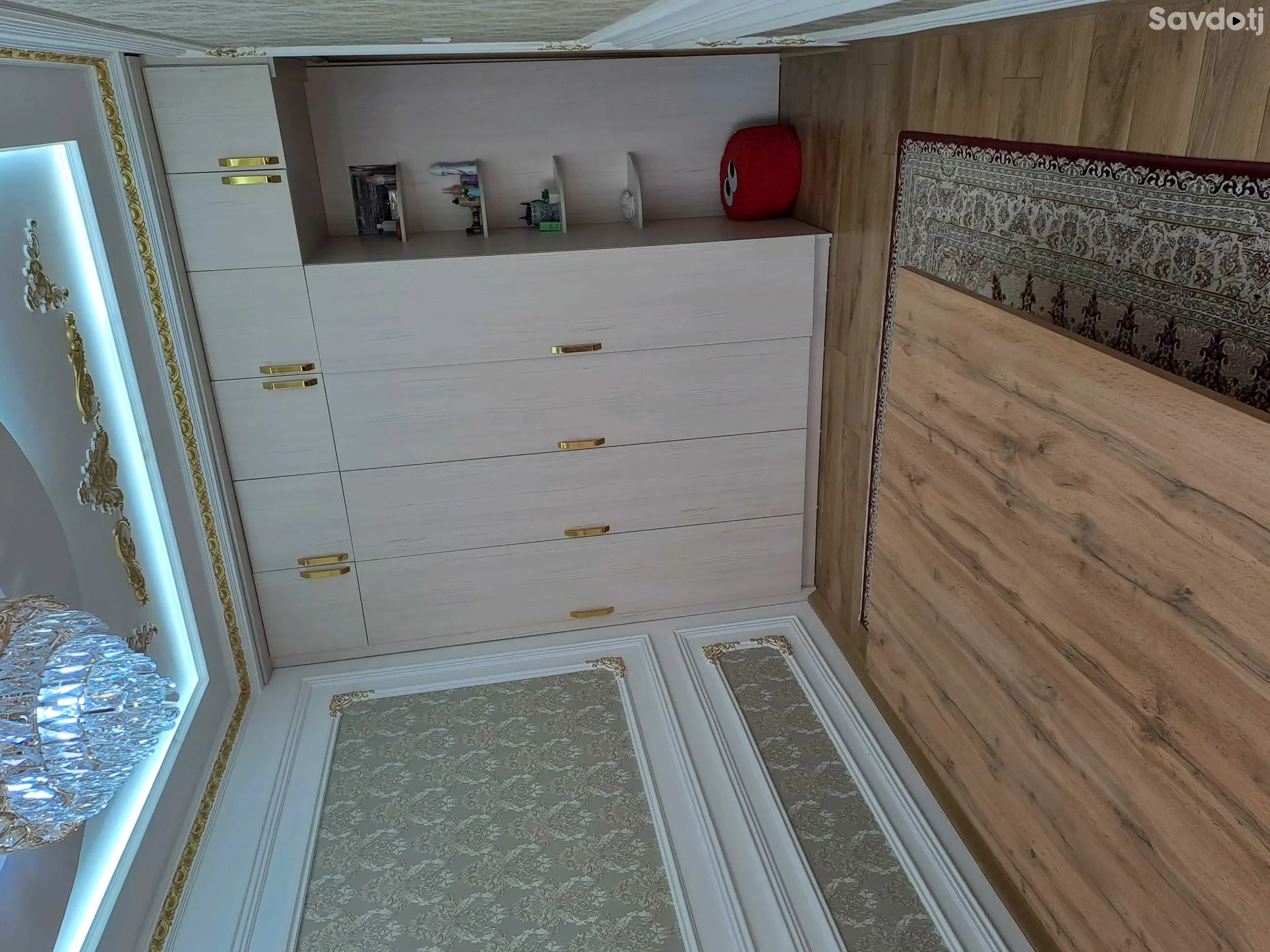 4-к квартира, 8 этаж, 74 м², гипрозем