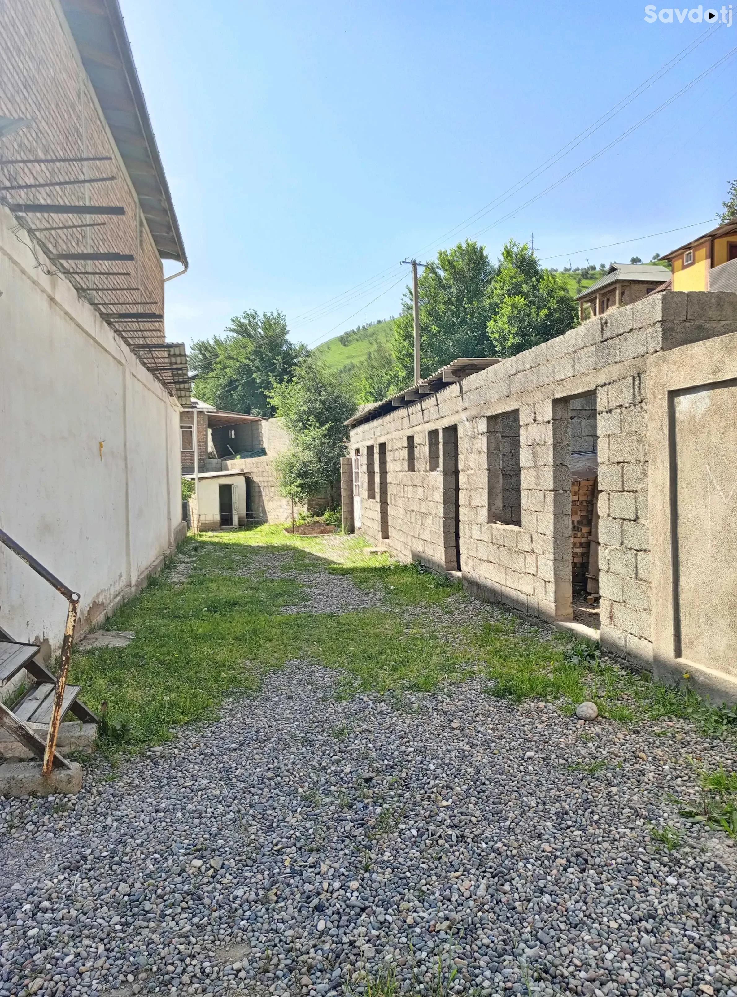 3 этажный, 15-комн. дом, 359 м², 25 соток, Чорбог