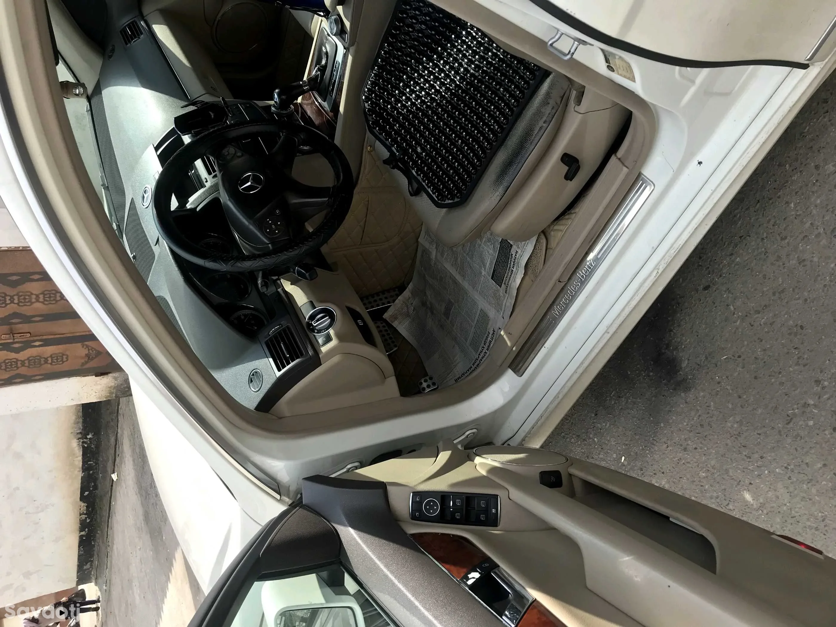 Mercedes-benz C class 2011