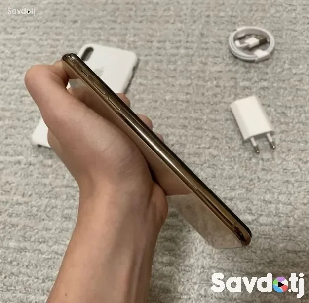 Apple iPhone xs Max 64 gb