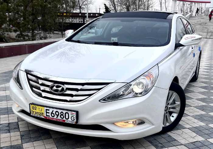 Hyundai Sonata 2011