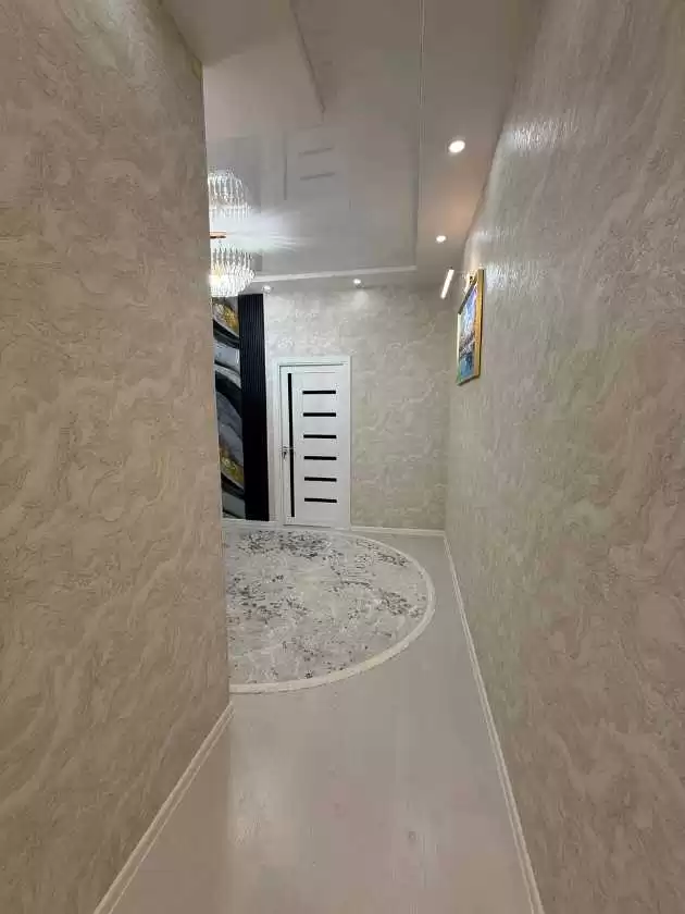 3-к квартира, 6 этаж, 88 м², 8 мкр