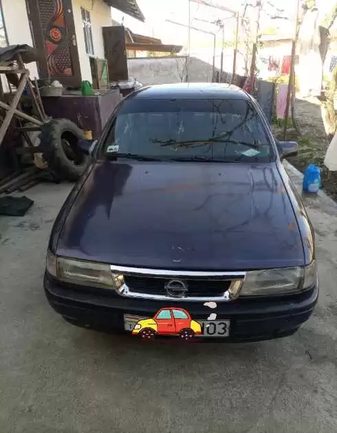 Opel Vectra a 1990