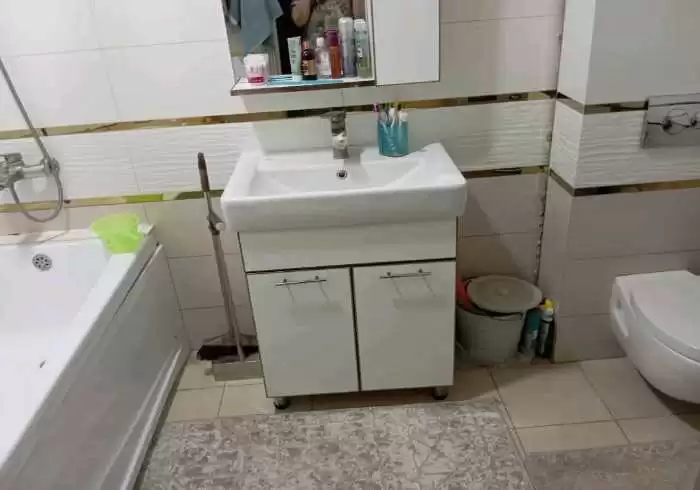 2-к квартира, 1 этаж, 85 м², Сино, 33 мкр