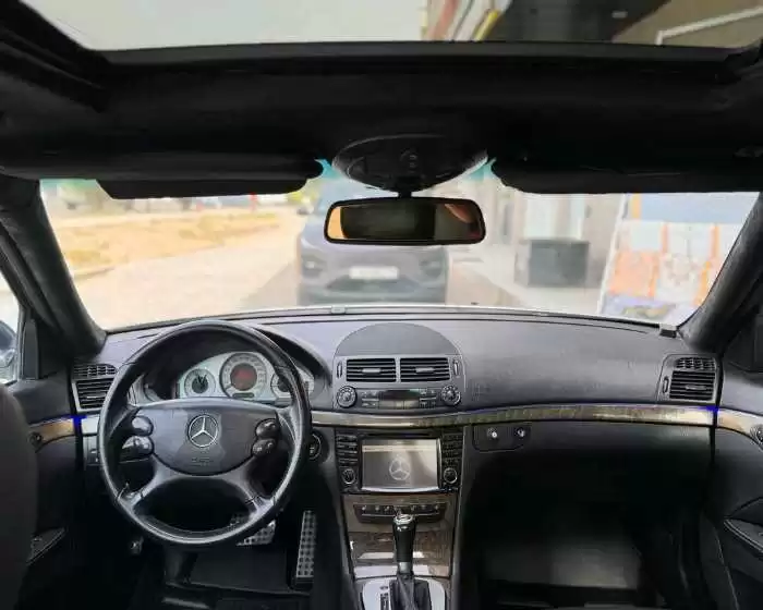 Mercedes-benz E class 2007