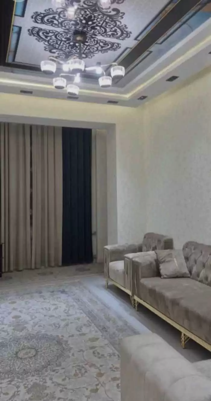 2-к квартира, 14 этаж, 71 м², Шохмансур