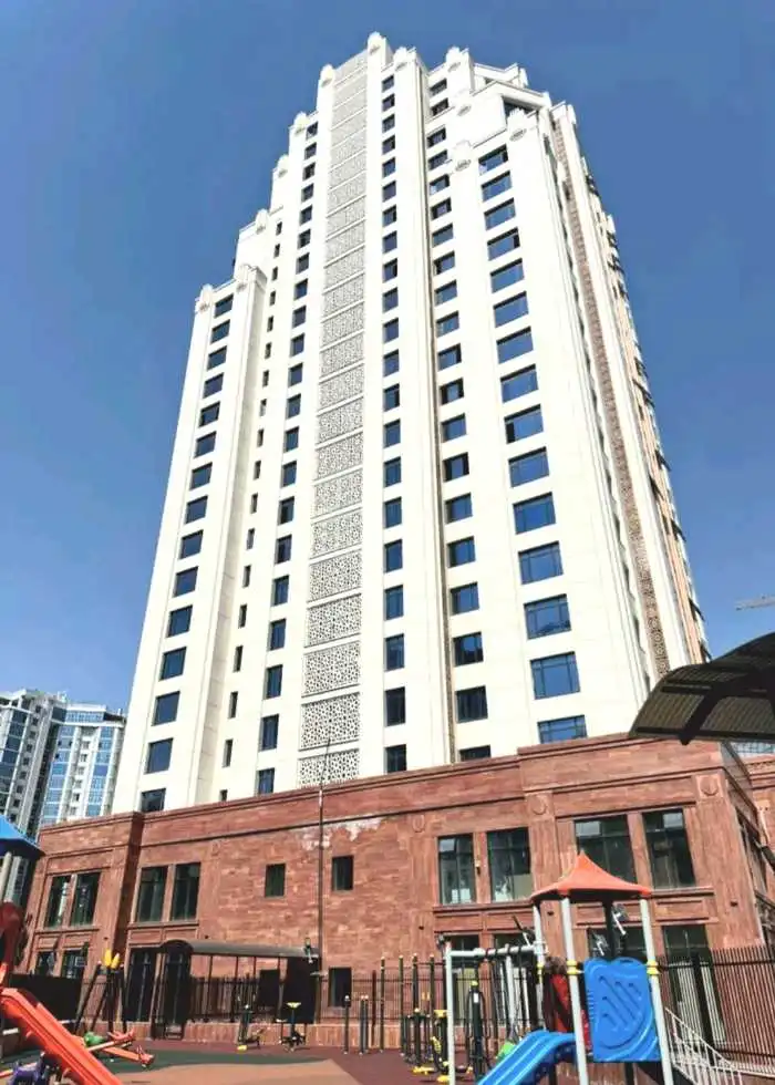 2-к квартира, 20 этаж, 52 м², Шохмансур