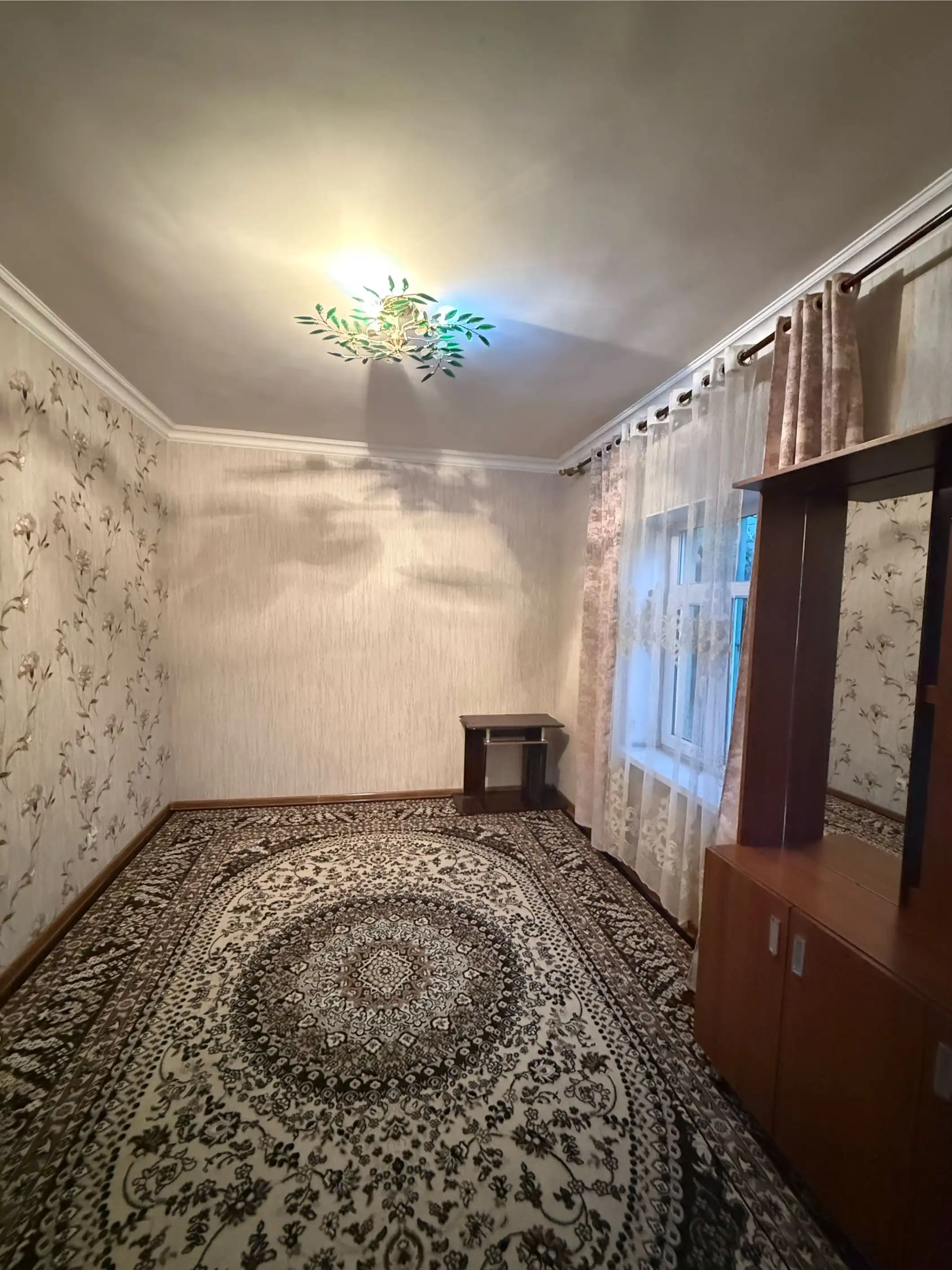 2 этажный, 8-комн. дом, 400 м², 500 соток, Фирдавси