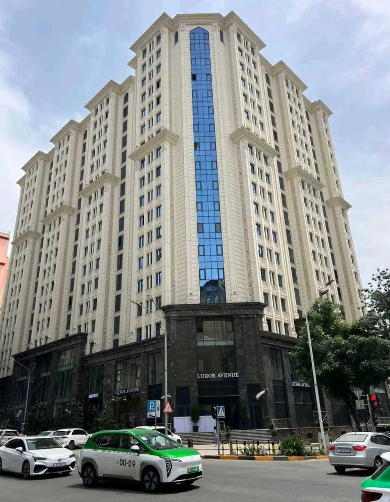 ПРОДАЁТСЯ ПОМЕЩЕНИЕ СВОБОДНОГО НАЗНАЧЕНИЯ