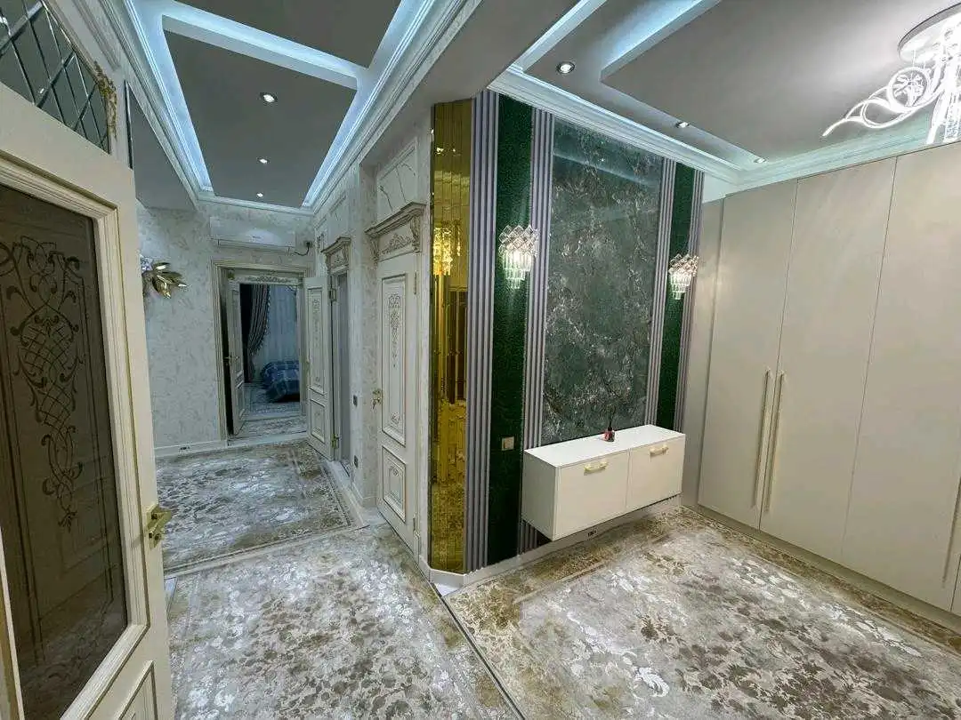 4-к квартира, 10 этаж, 110 м², Исмоили Сомони