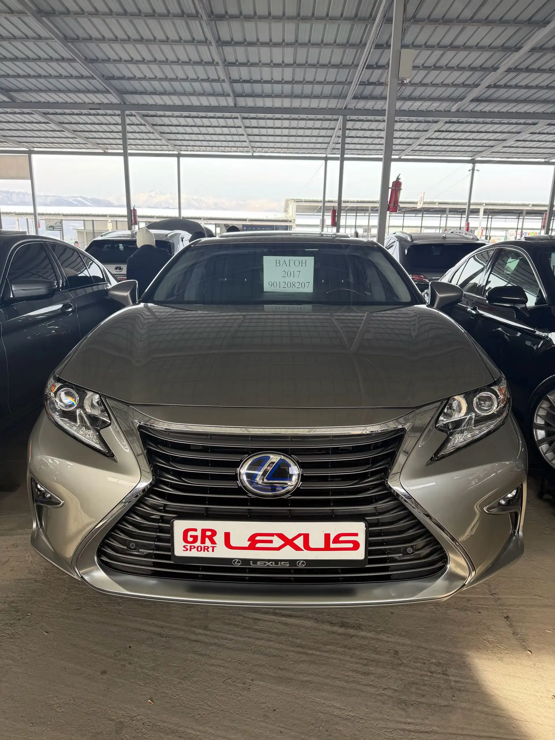 Lexus Es series 2017