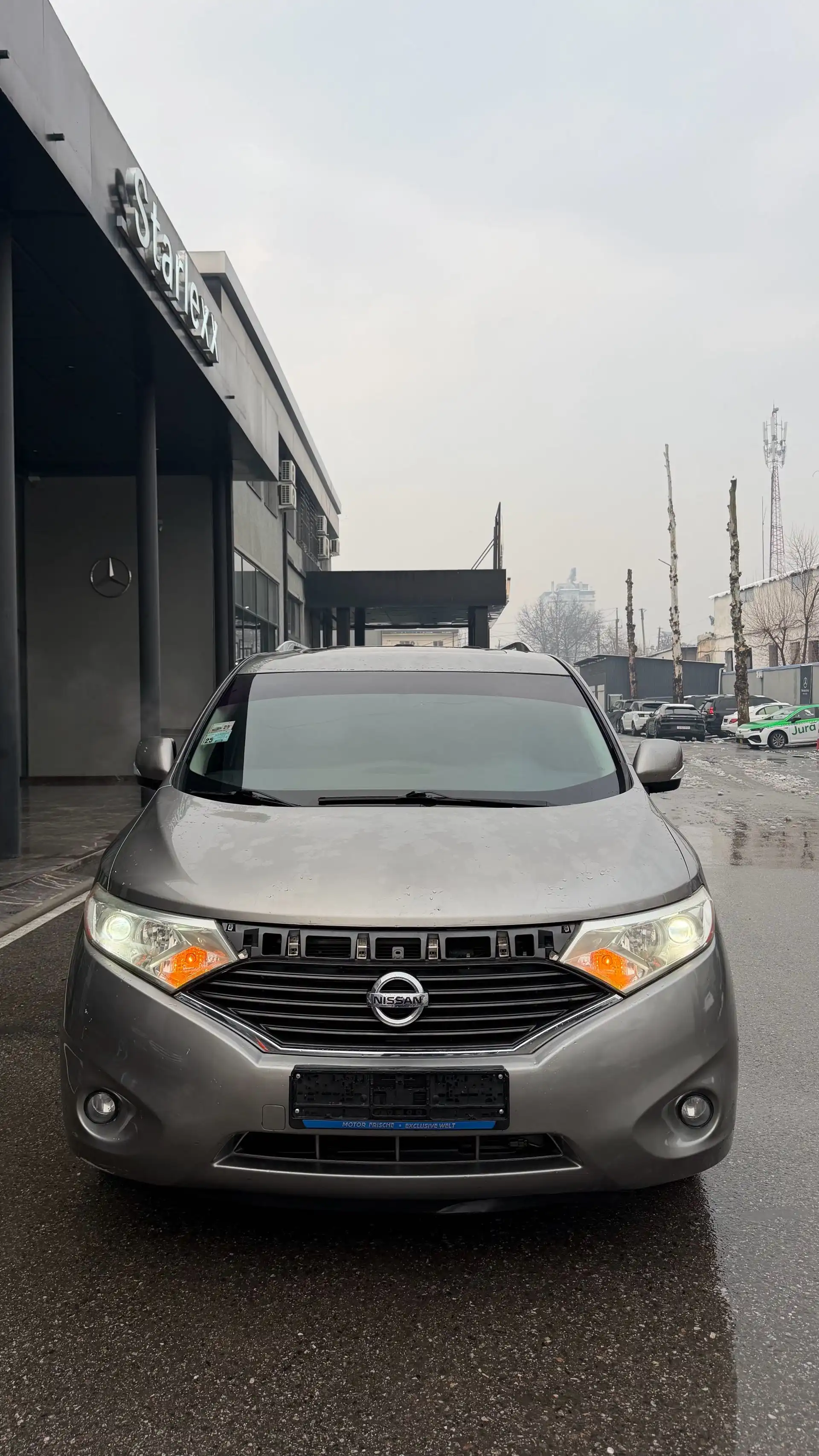 Nissan Quest 2012