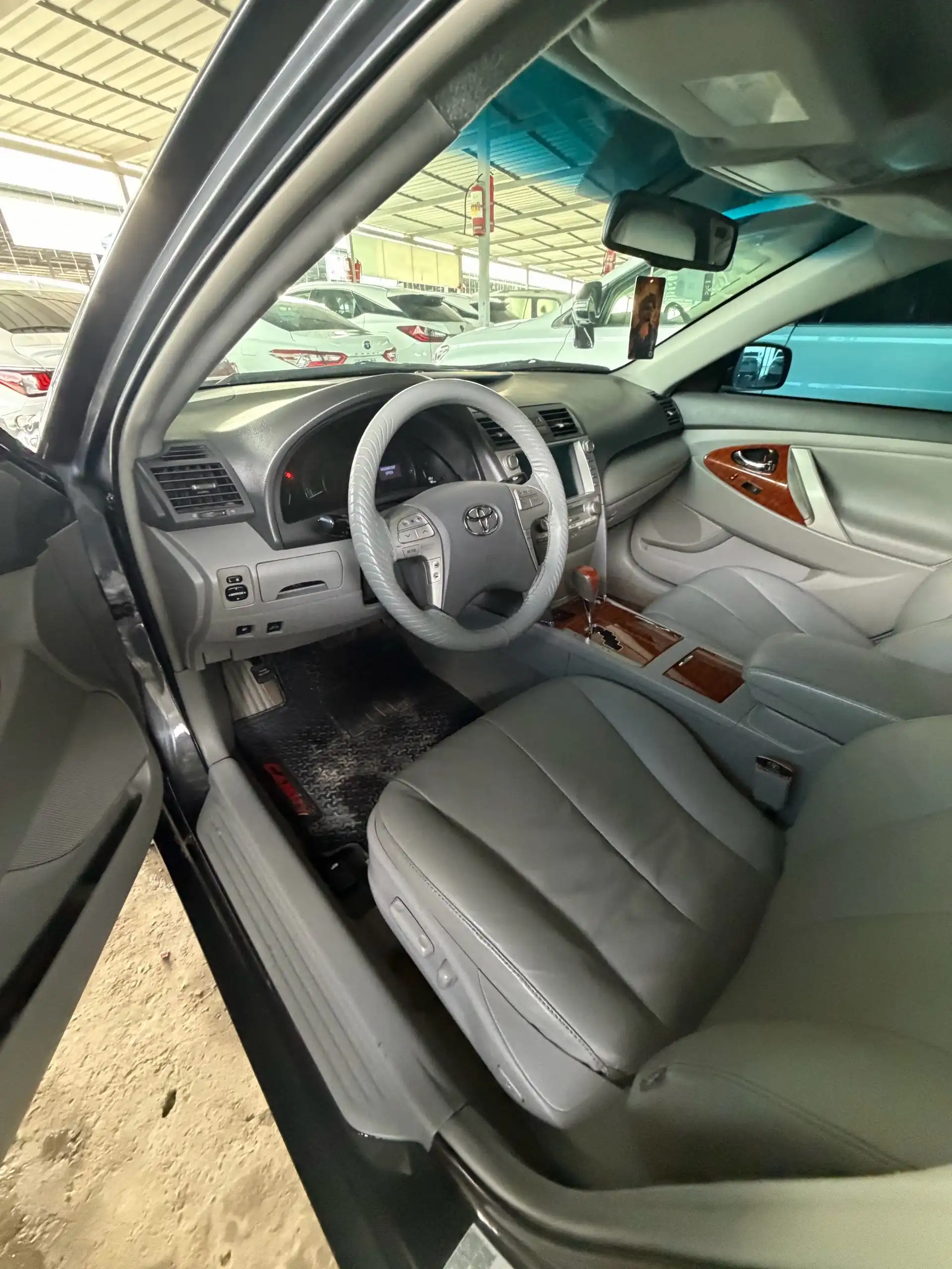 Toyota Camry 2011