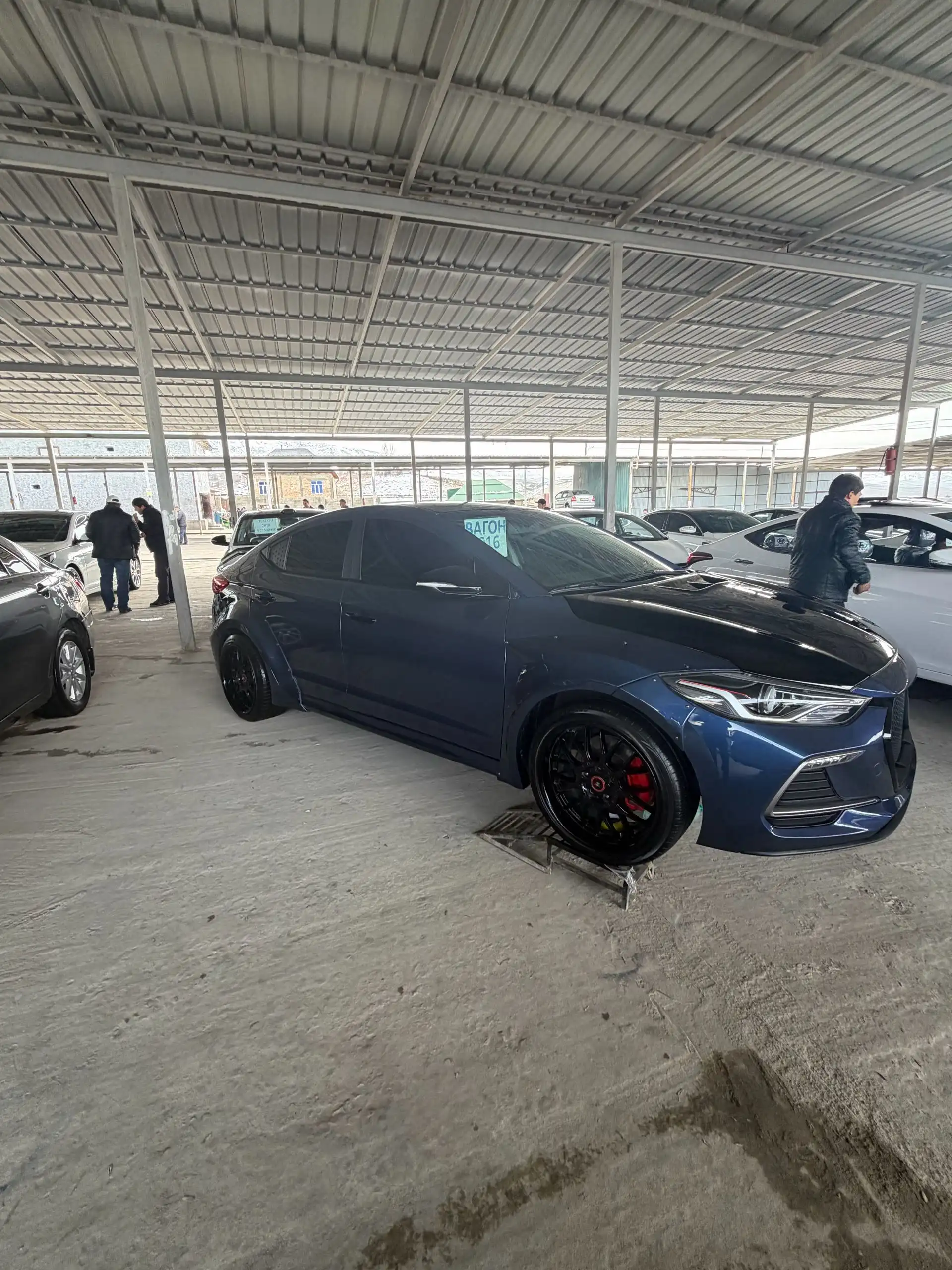 Hyundai Avante 2016
