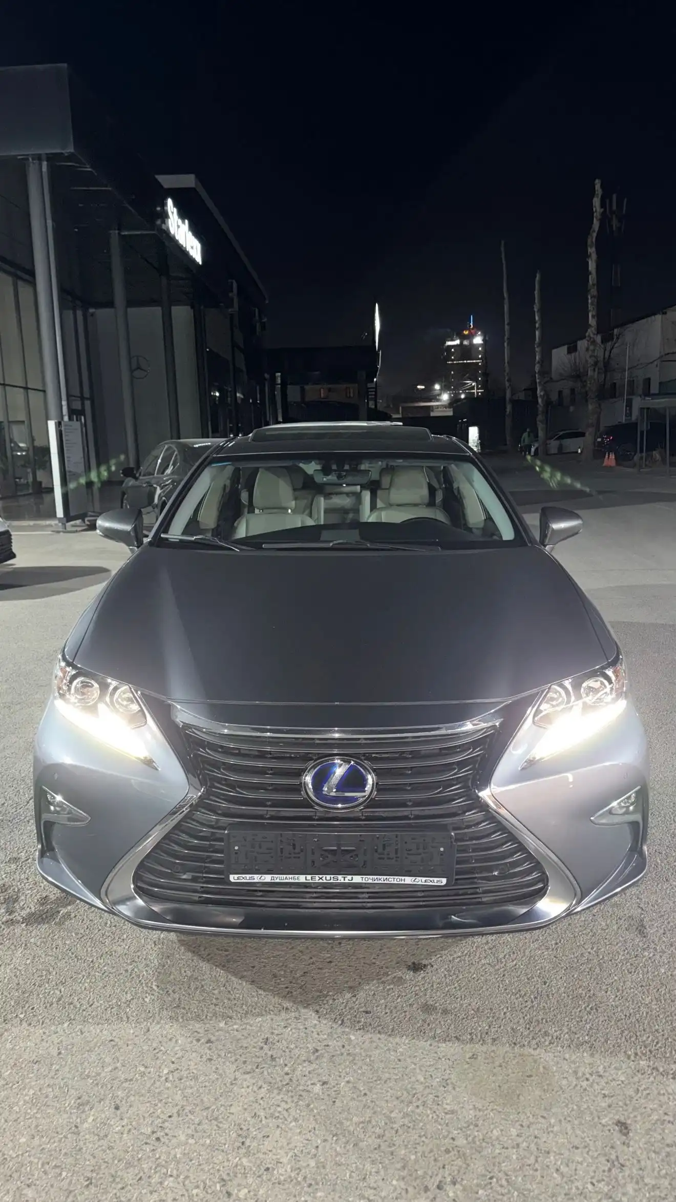 Lexus Es series 2016