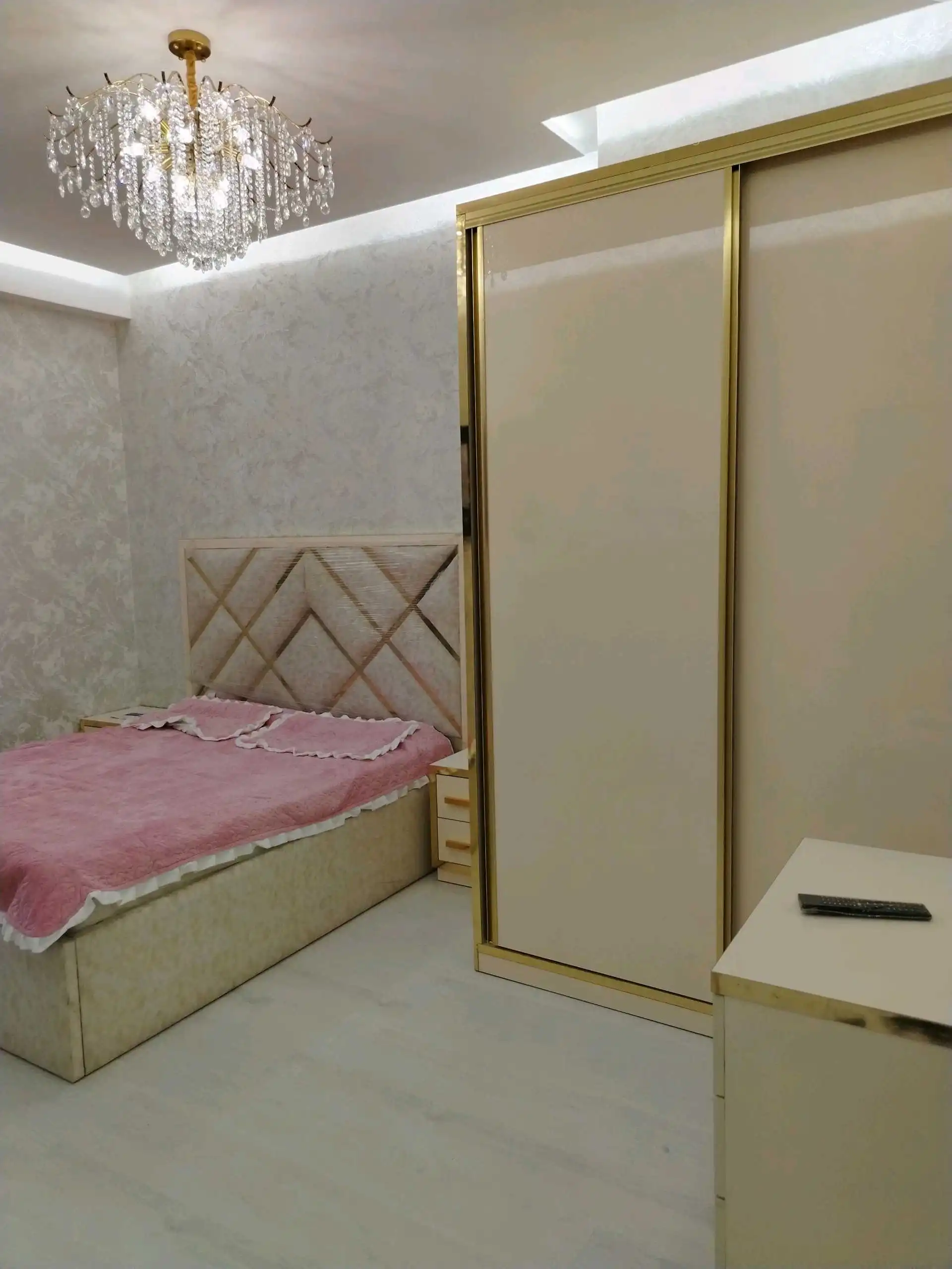 2-к квартира, 3 этаж, 60 м², Ашан. И. Сомони