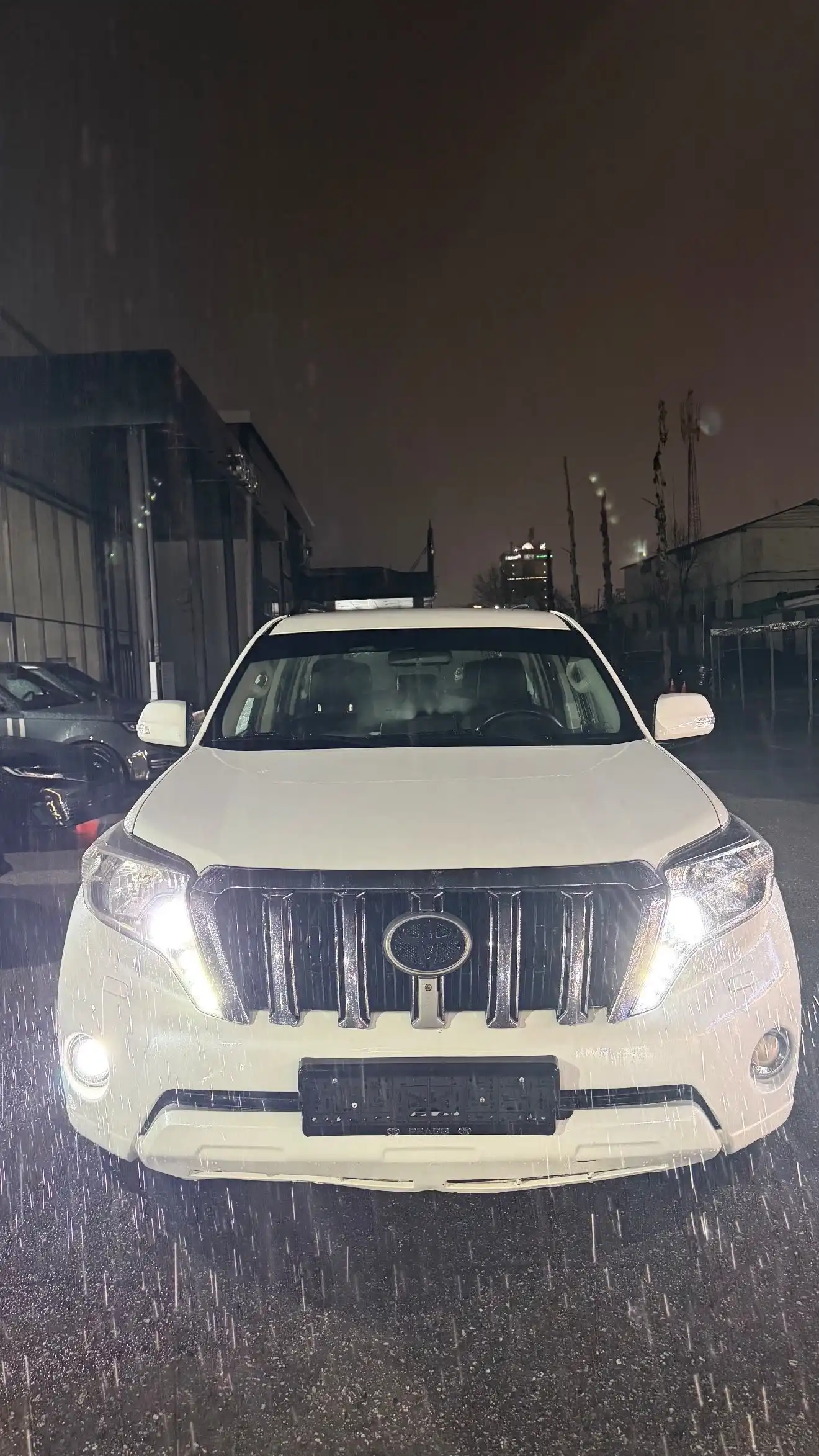 Toyota Land cruiser prado 2011