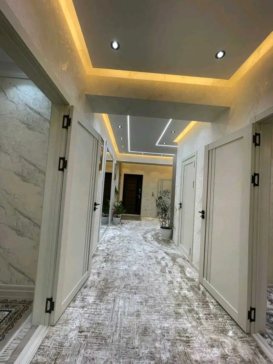 2-к квартира, Цокольный этаж, 98 м², 19мкр