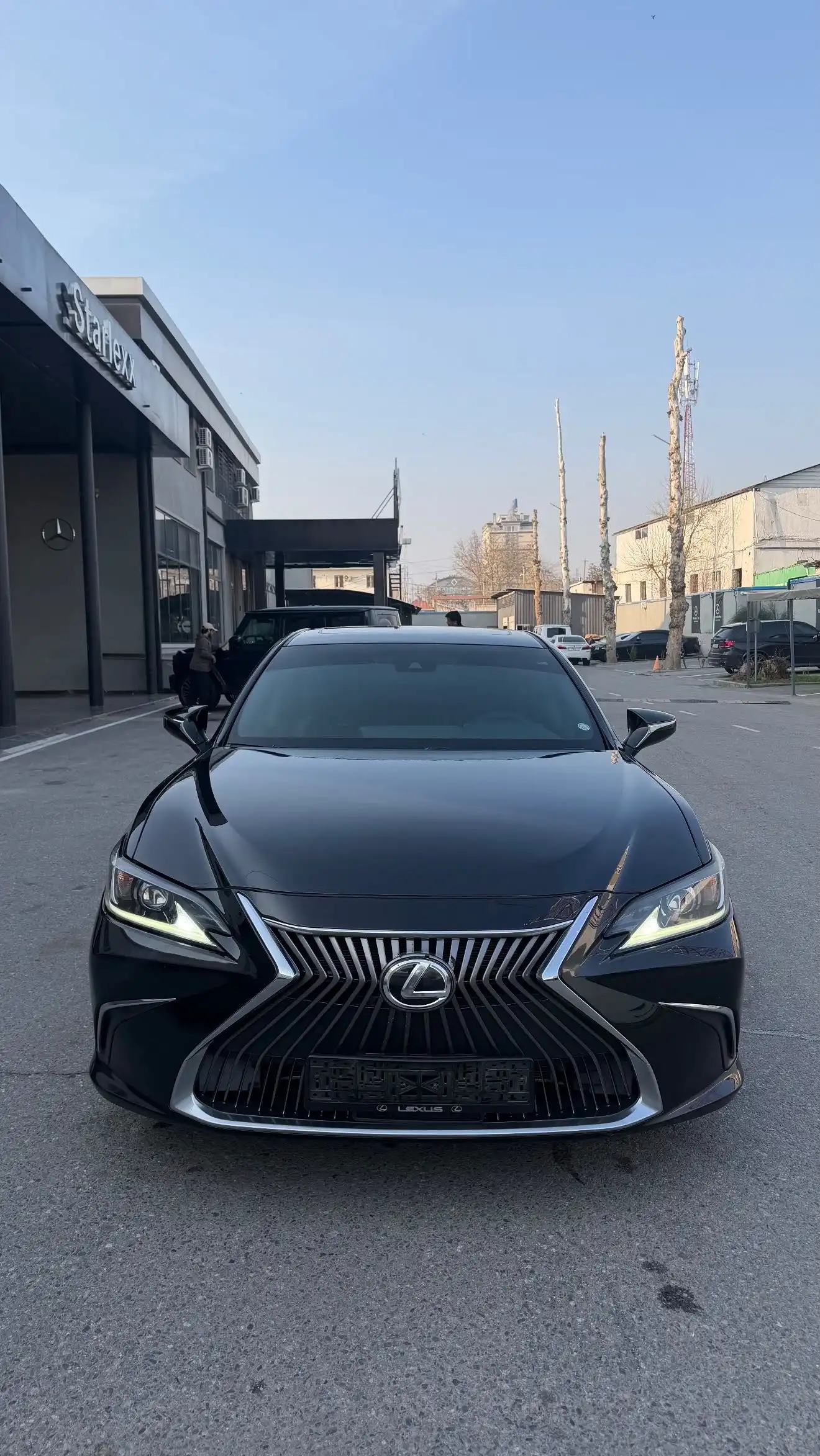 Lexus Es series 2019