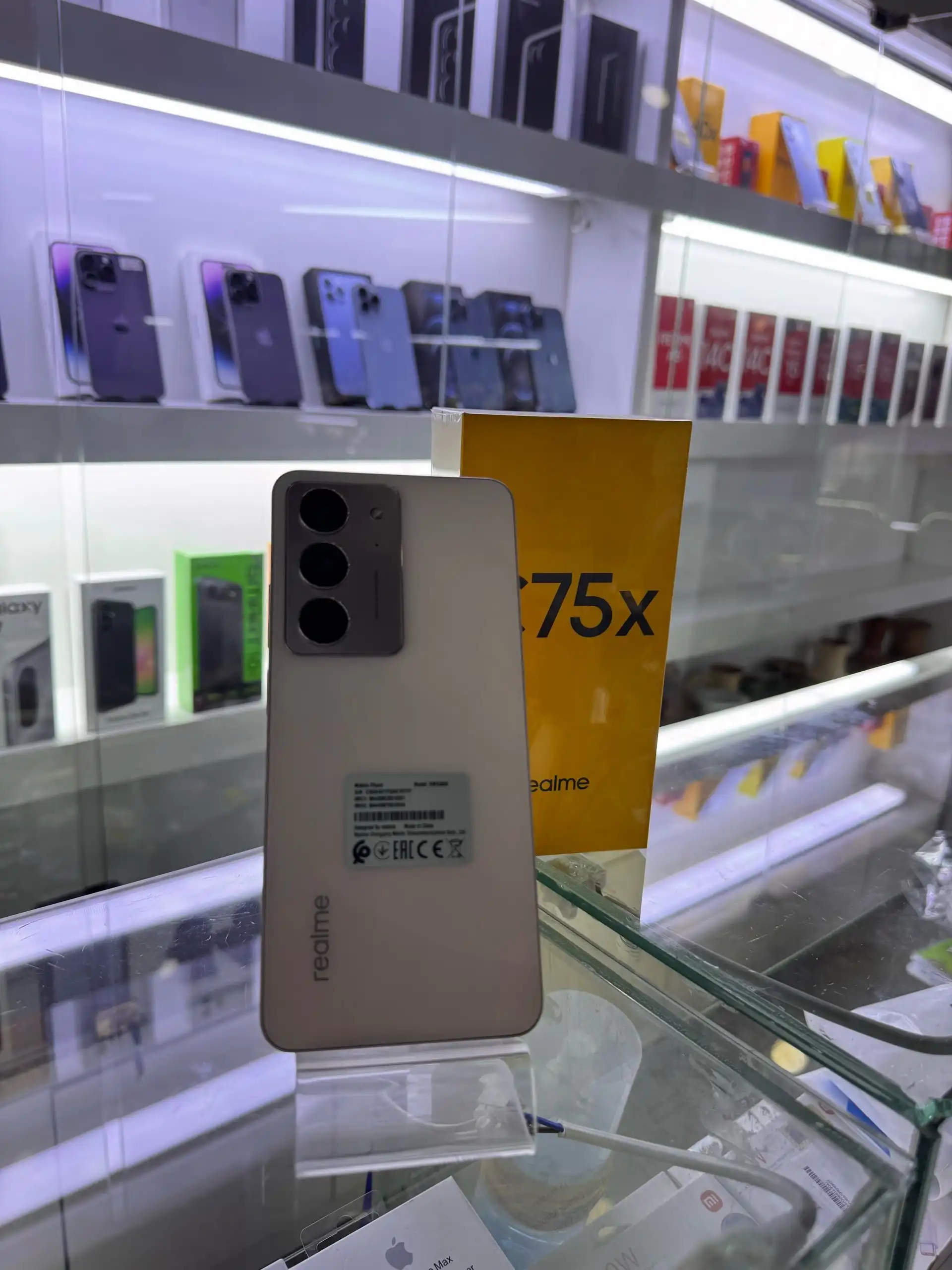Realmi C75X 256 
