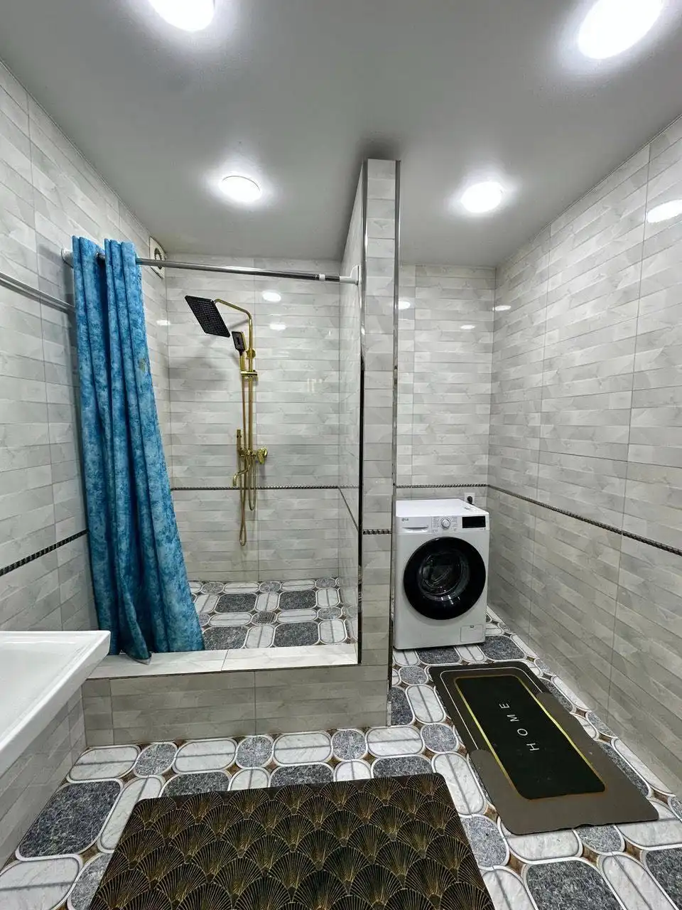 3-к квартира, 6 этаж, 120 м², шохмансур