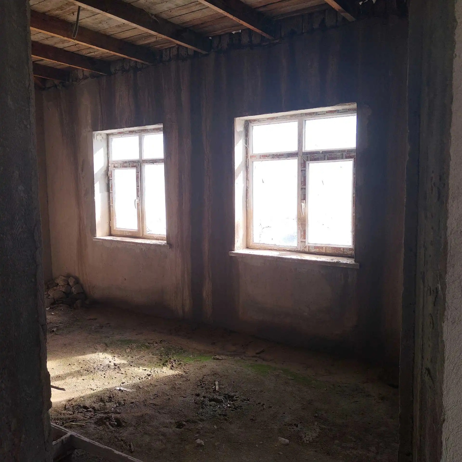 2 этажный, 7-комн. дом, 280 м², 700 соток, шохмансур
