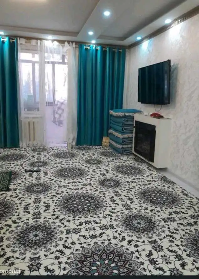 4-к квартира, 4 этаж, 90 м², 7 кламетр