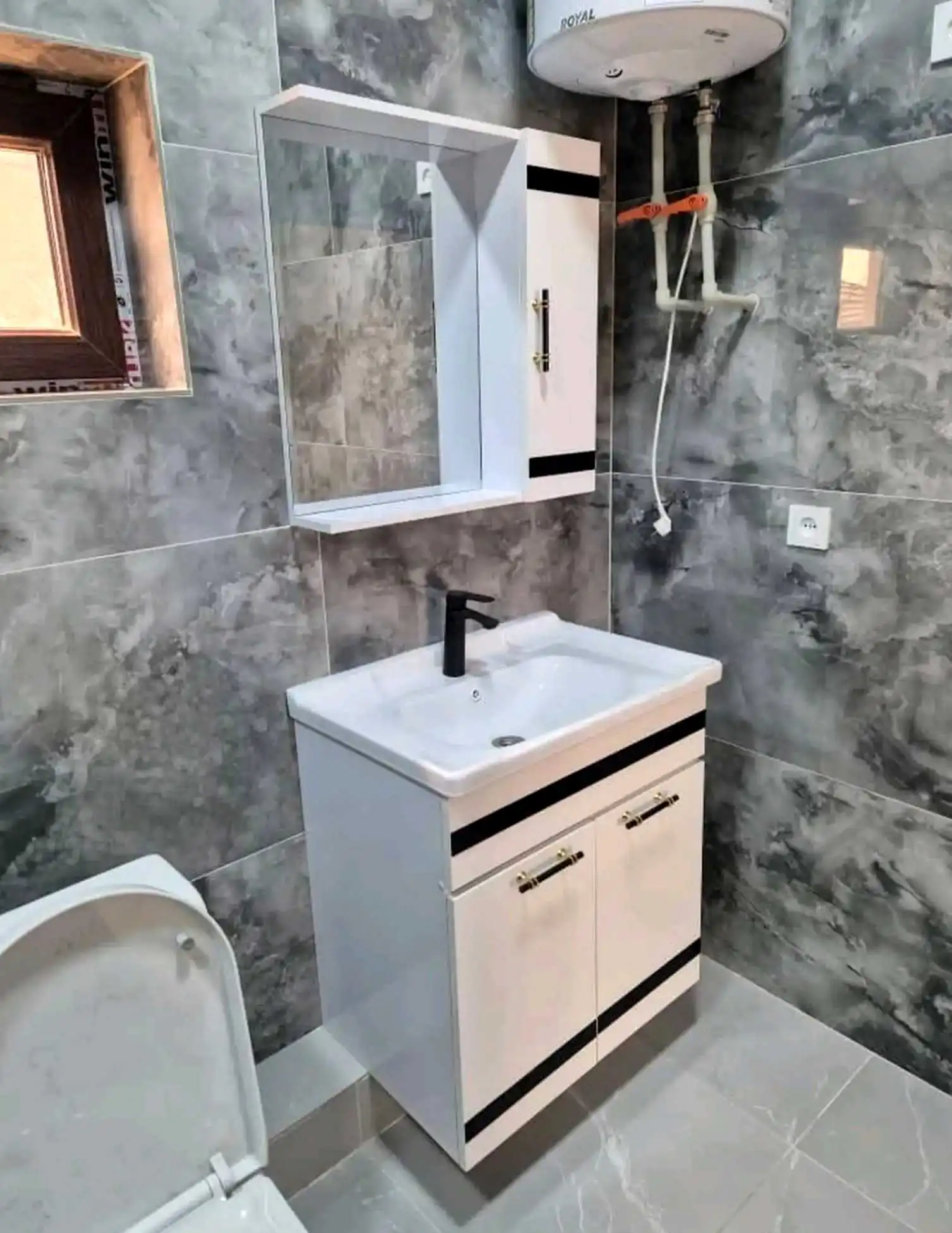 2 этажный, 6-комн. дом, 240 м², 3 соток, Сино