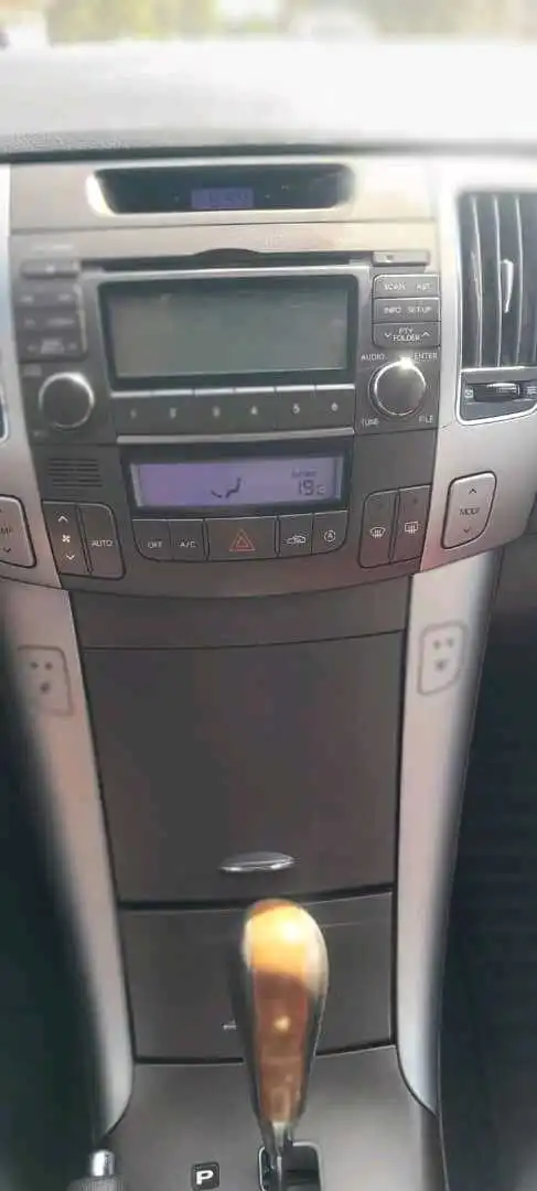 Hyundai Sonata 2009