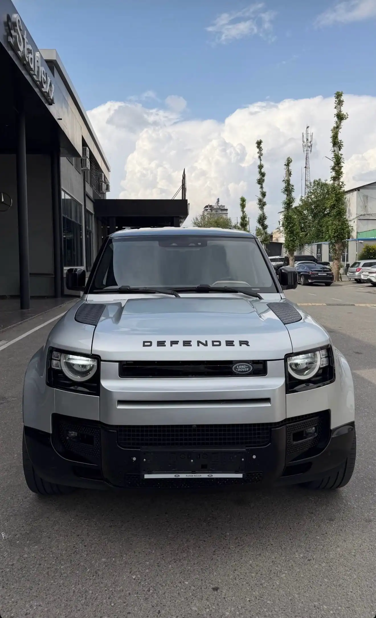 Land rover Defender 2020