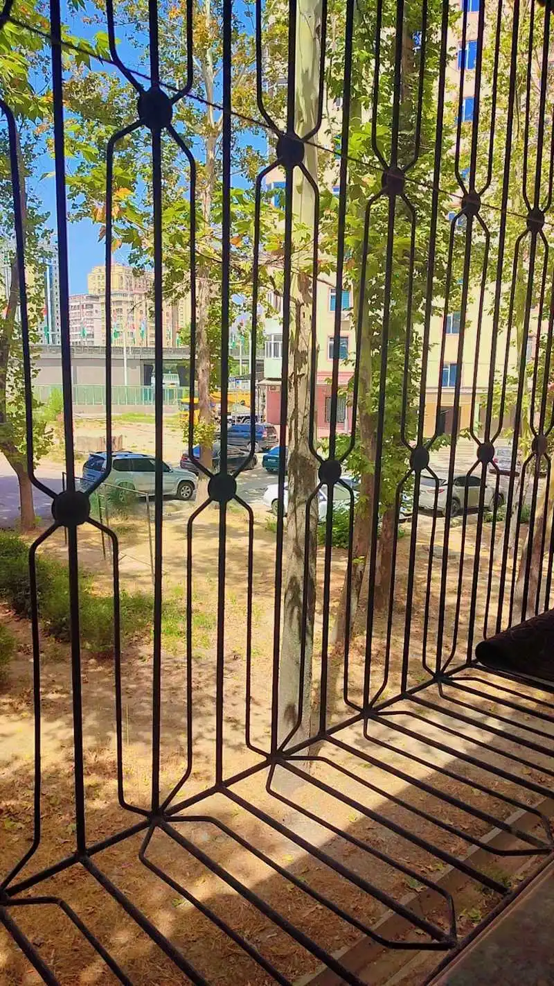 3-к квартира, 2 этаж, 48 м², 101 мкр