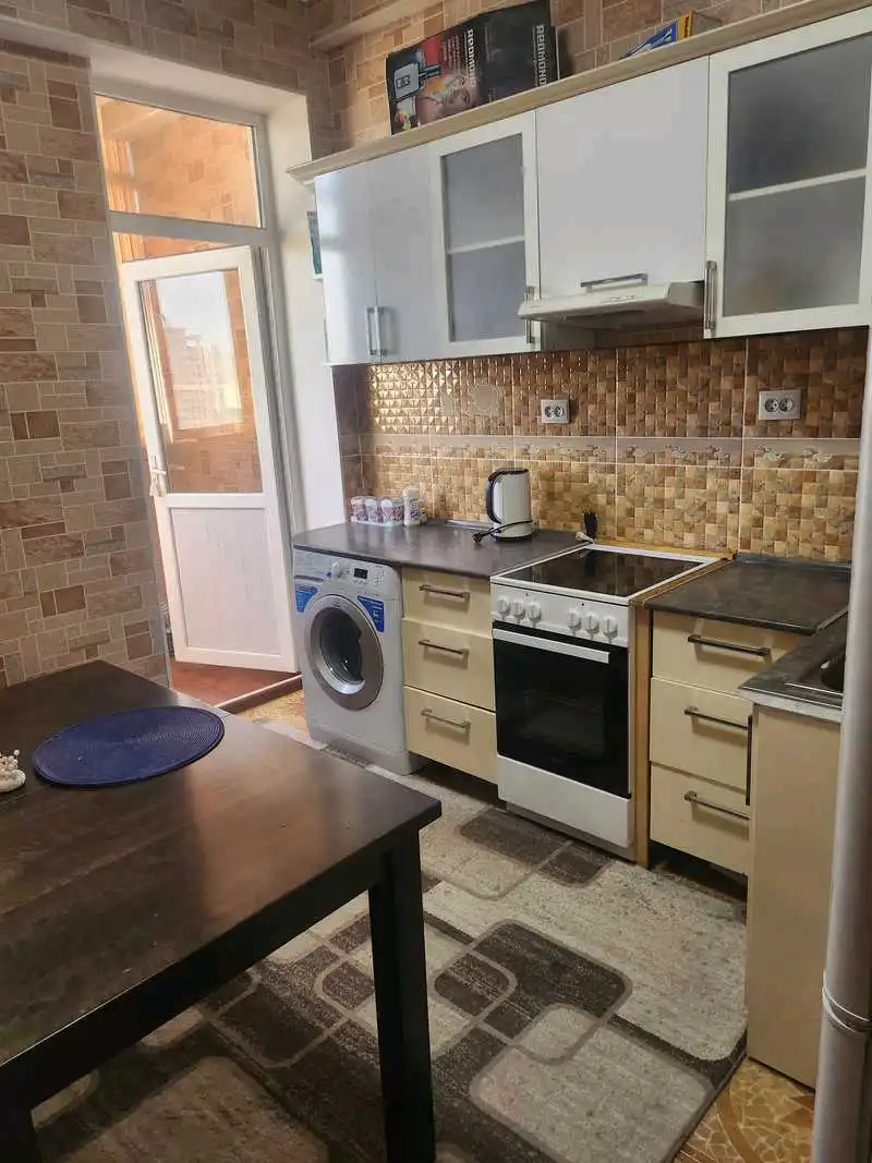 2-к квартира, 9 этаж, 100 м², яккачинар