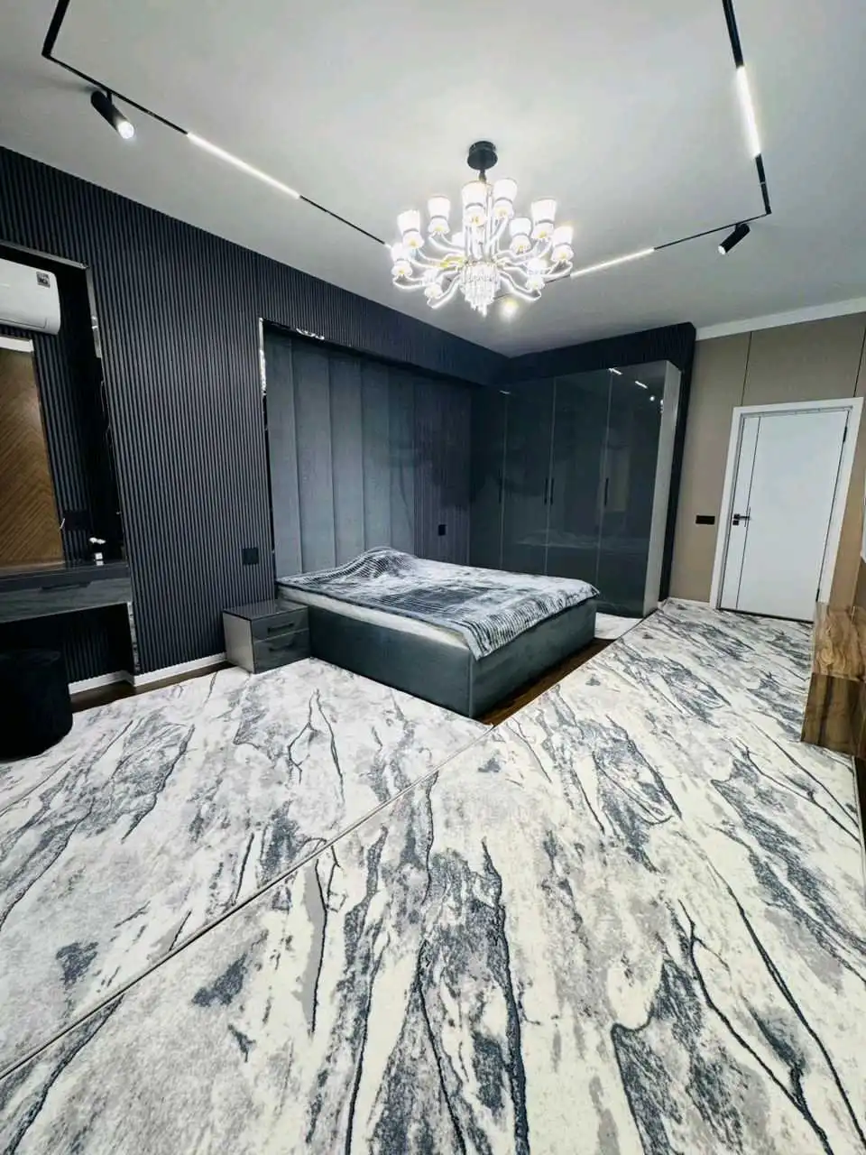3-к квартира, 10 этаж, 92 м², И Сомони Дом печат алфемо пайкар
