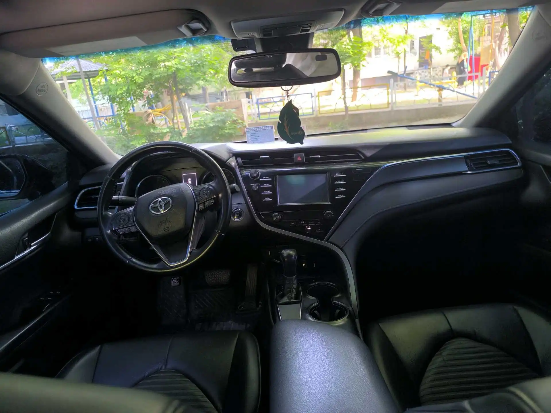Toyota Camry 2018