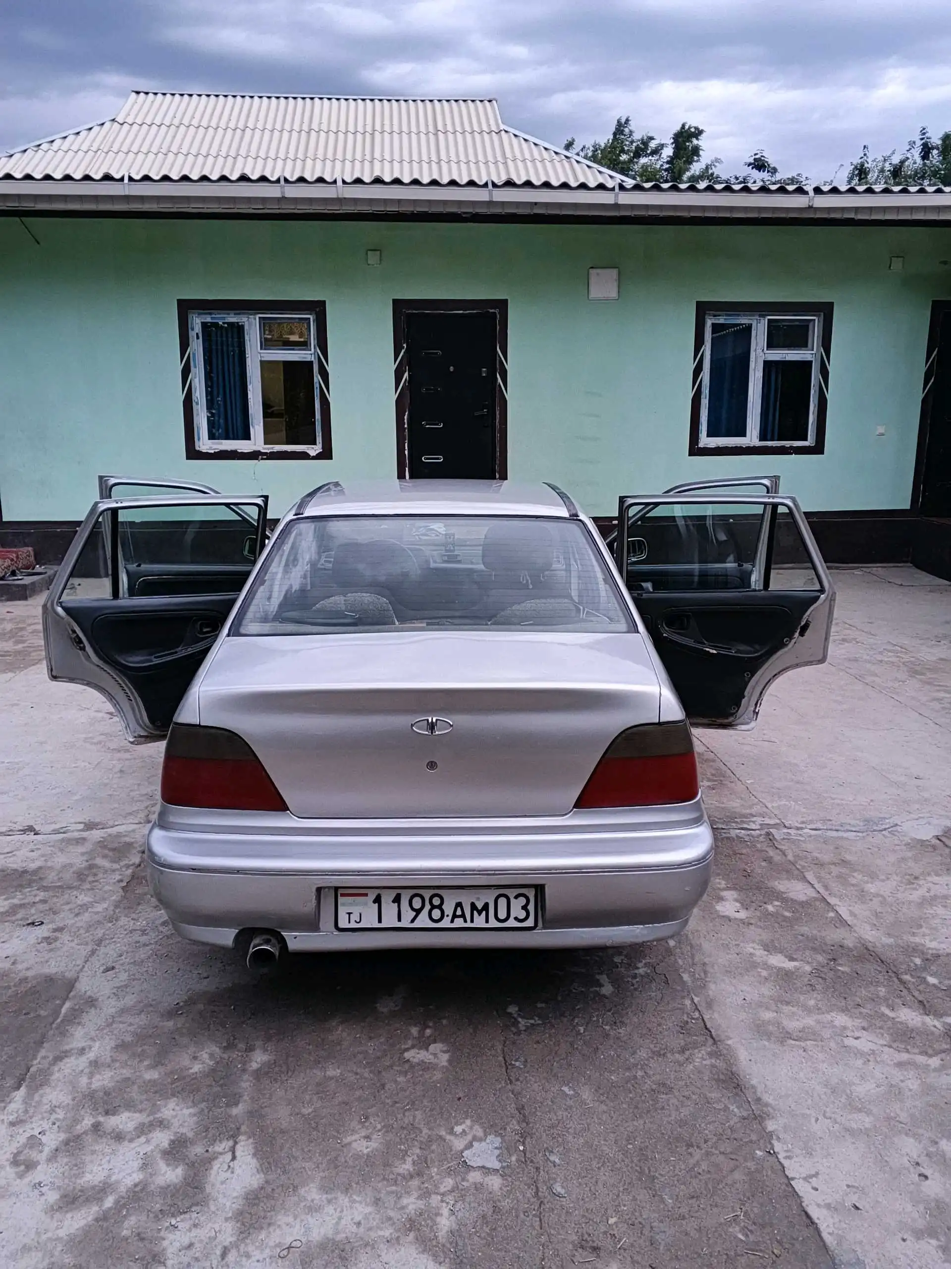 Daewoo Nexia 1996