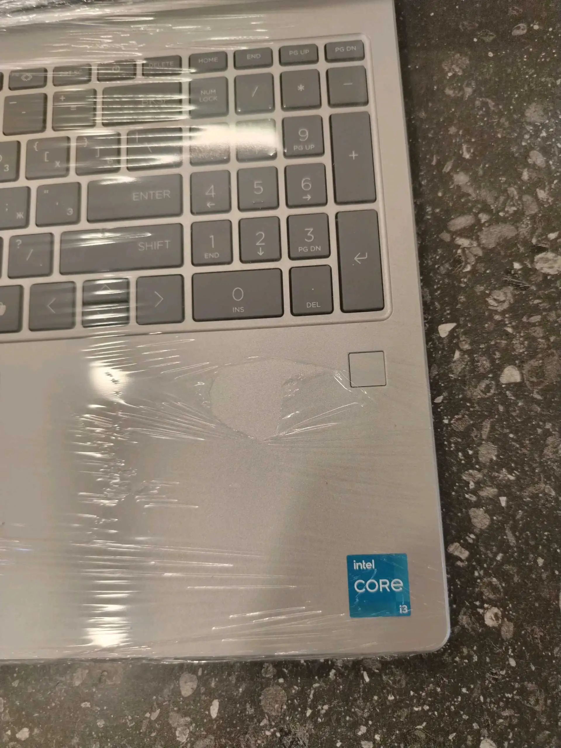 hp laptop/Intel core i3-N305/ram 8gb/SSD 256gb