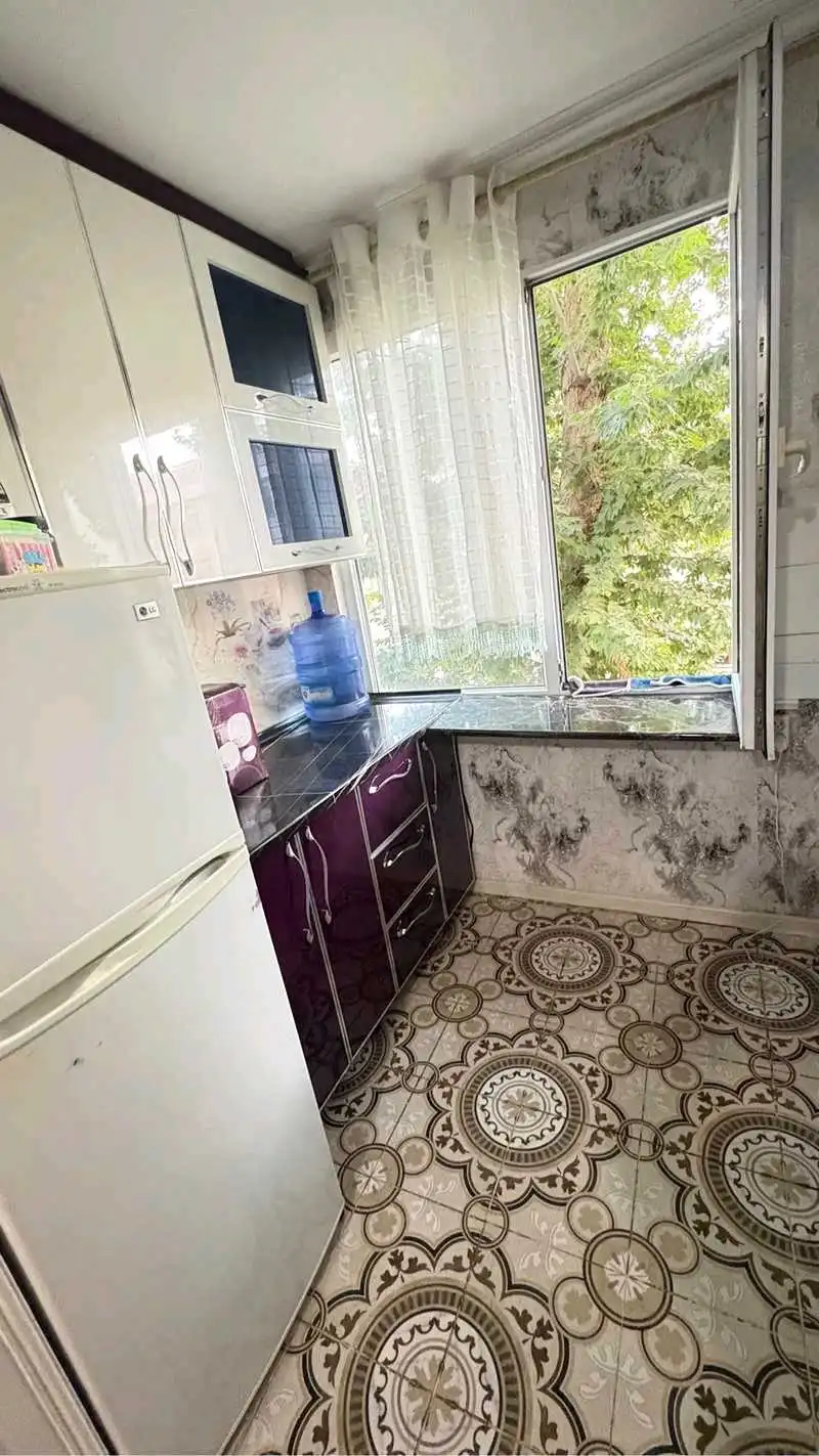 3-к квартира, 3 этаж, 68 м², Аэропорт