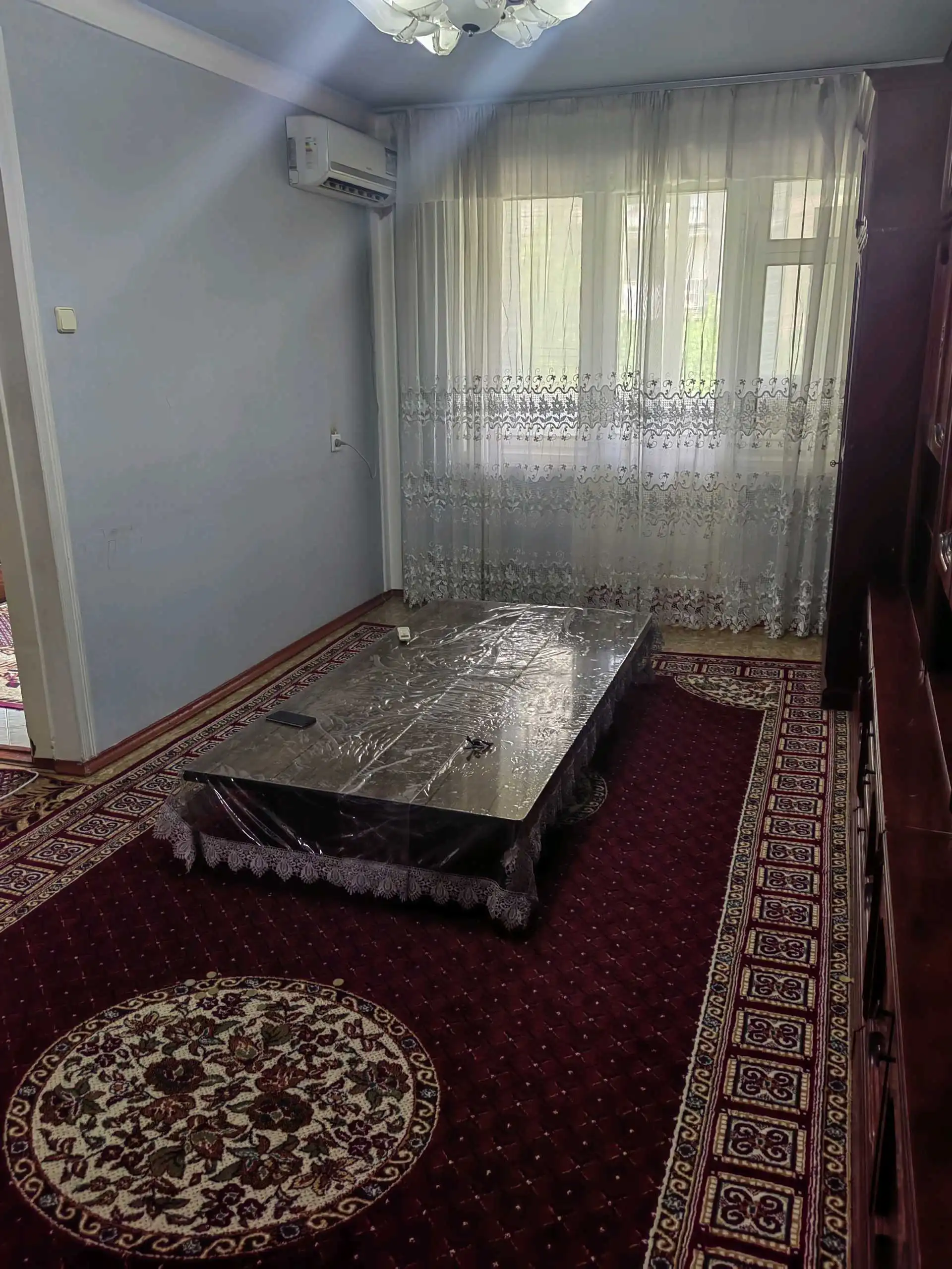 3-к квартира, 2 этаж, 64 м², 33 микрорайон 65 дом