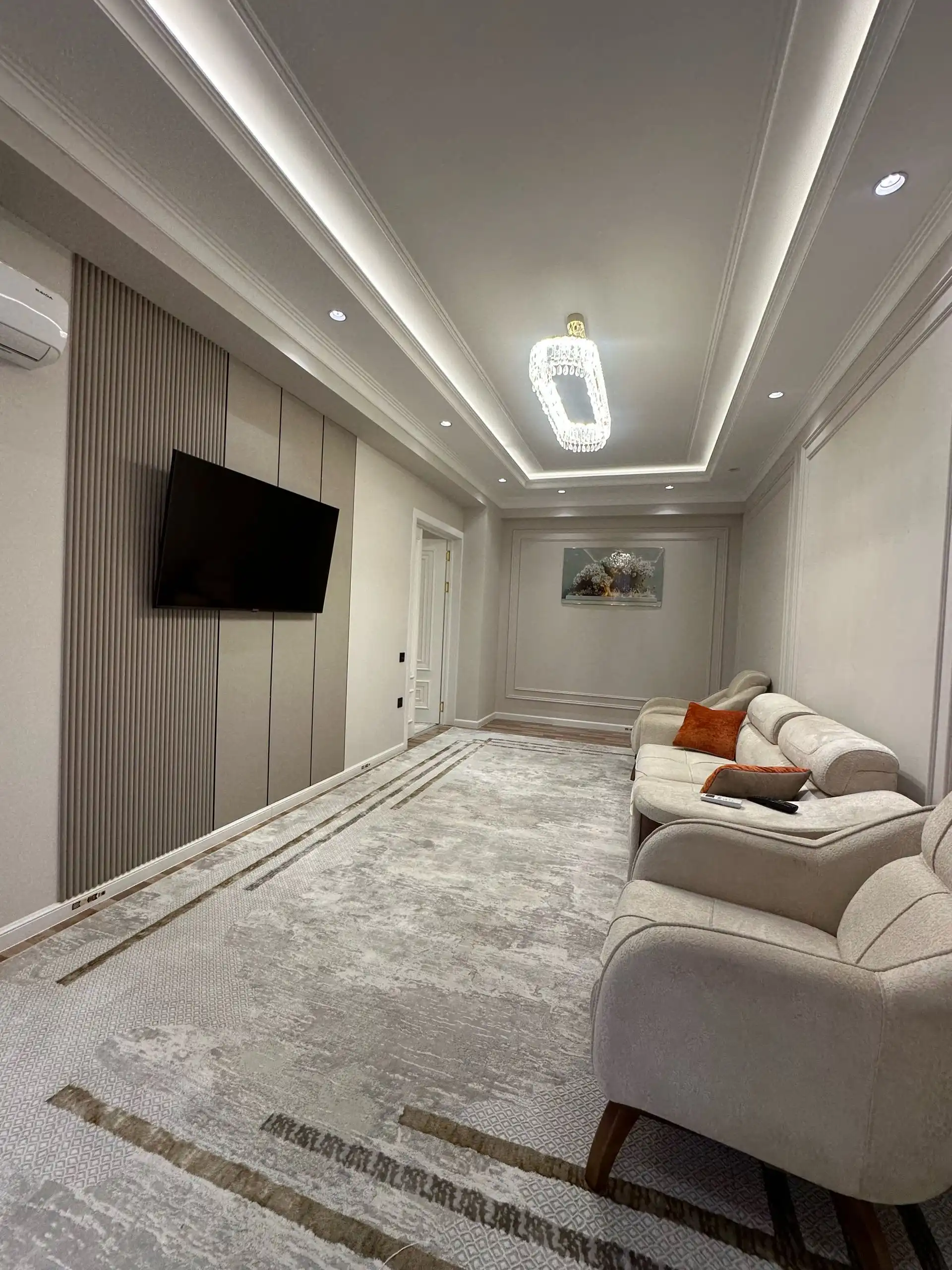2-к квартира, 16 этаж, 84 м², скори