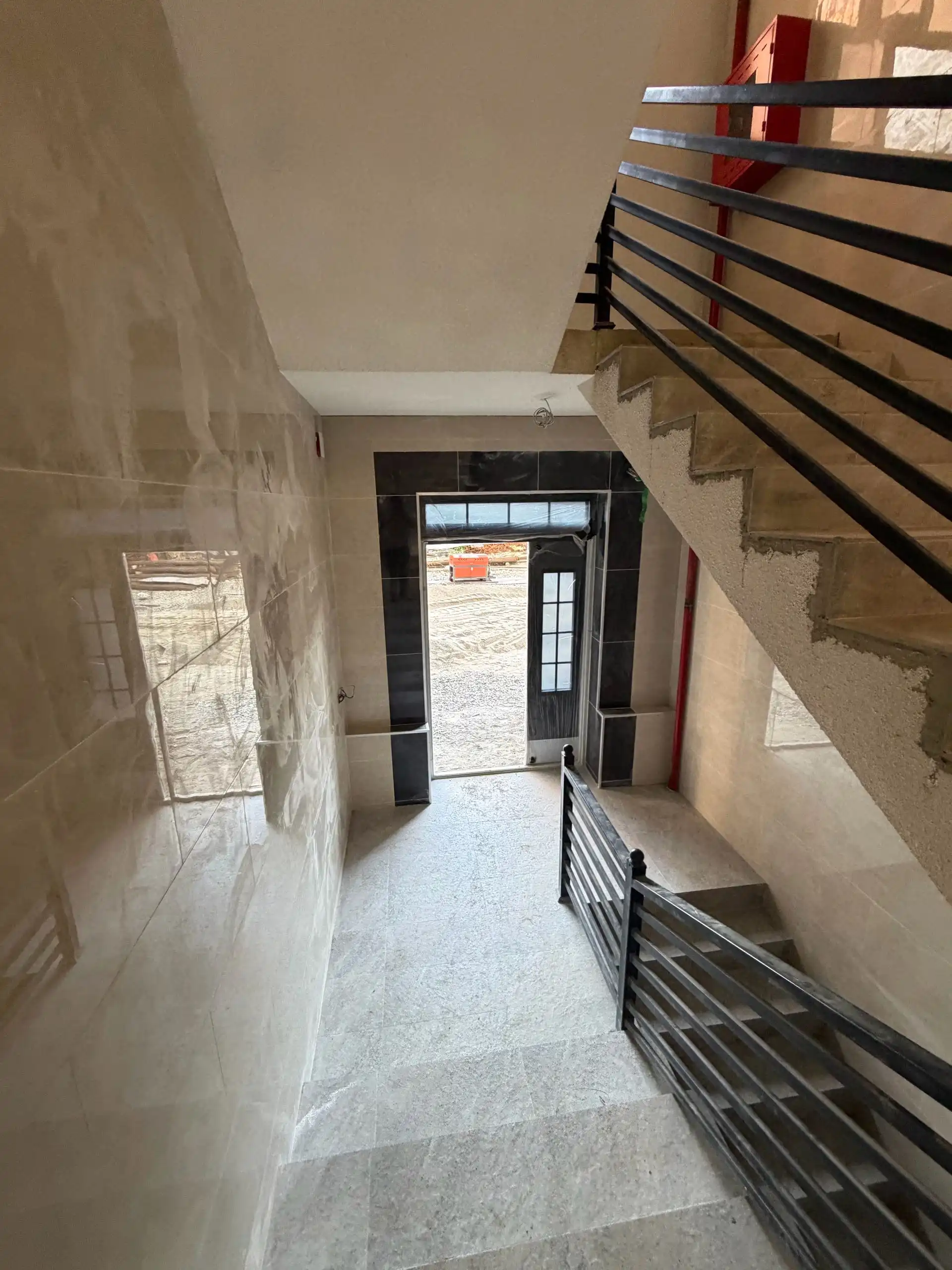 3-к квартира, 8 этаж, 93 м², Вахдат