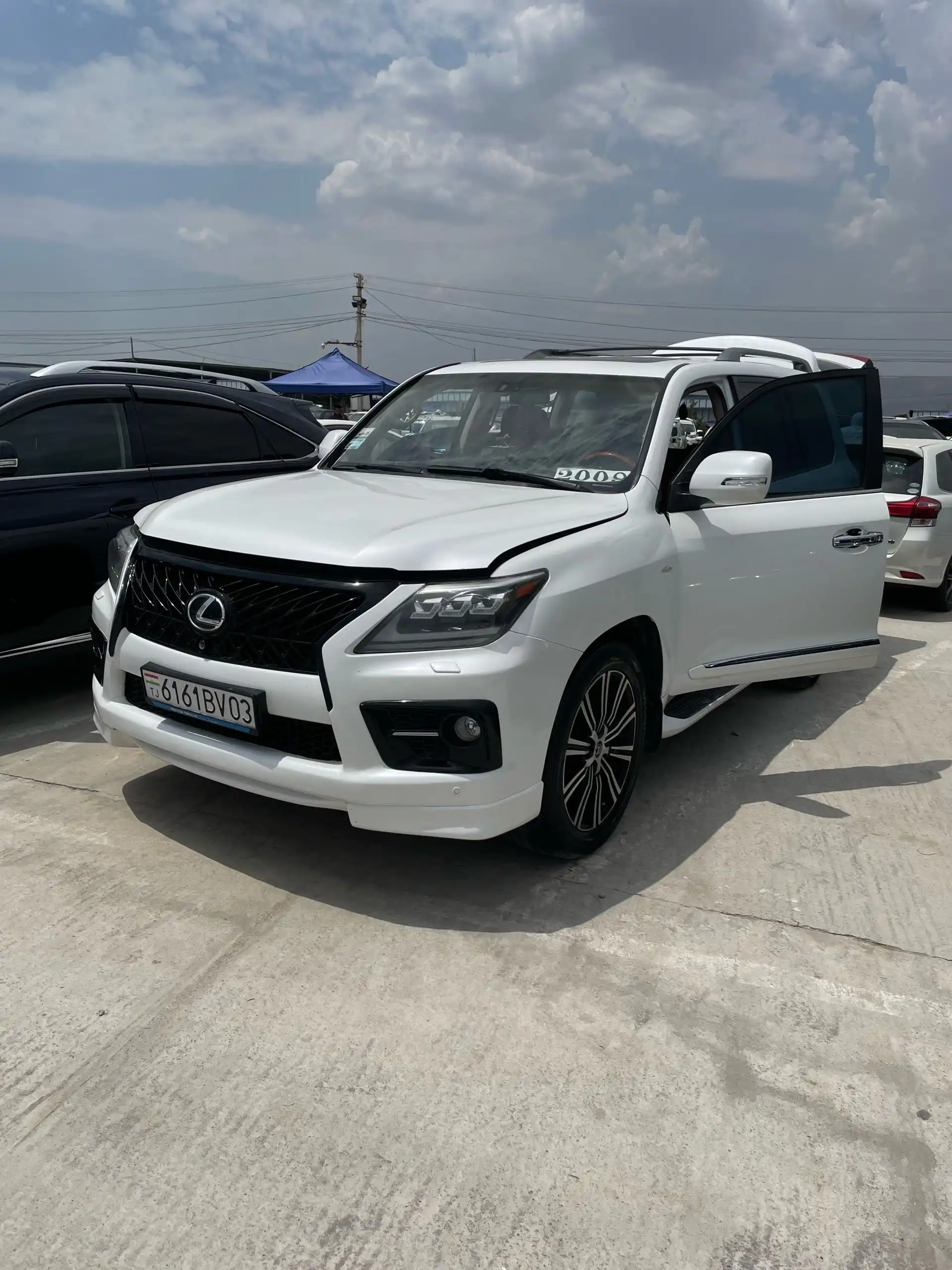 Lexus Lx series 2008