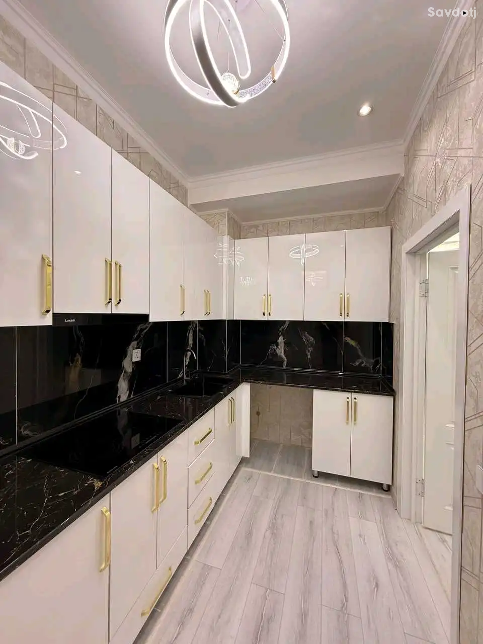 3-к квартира, 8 этаж, 72 м², Фирдавси