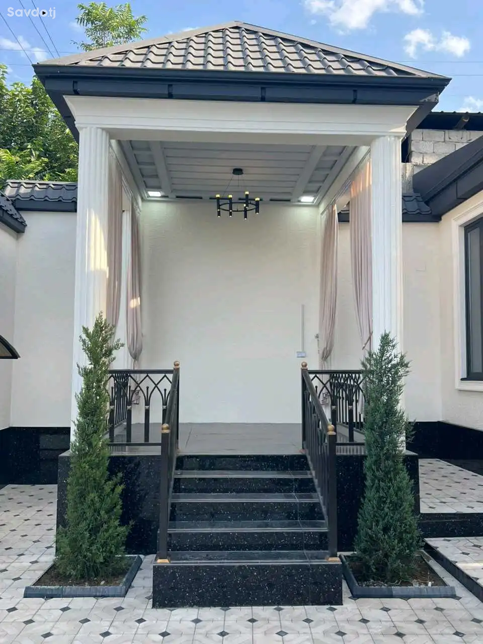 2 этажный, 6-комн. дом, 200 м², 4 соток, Сино