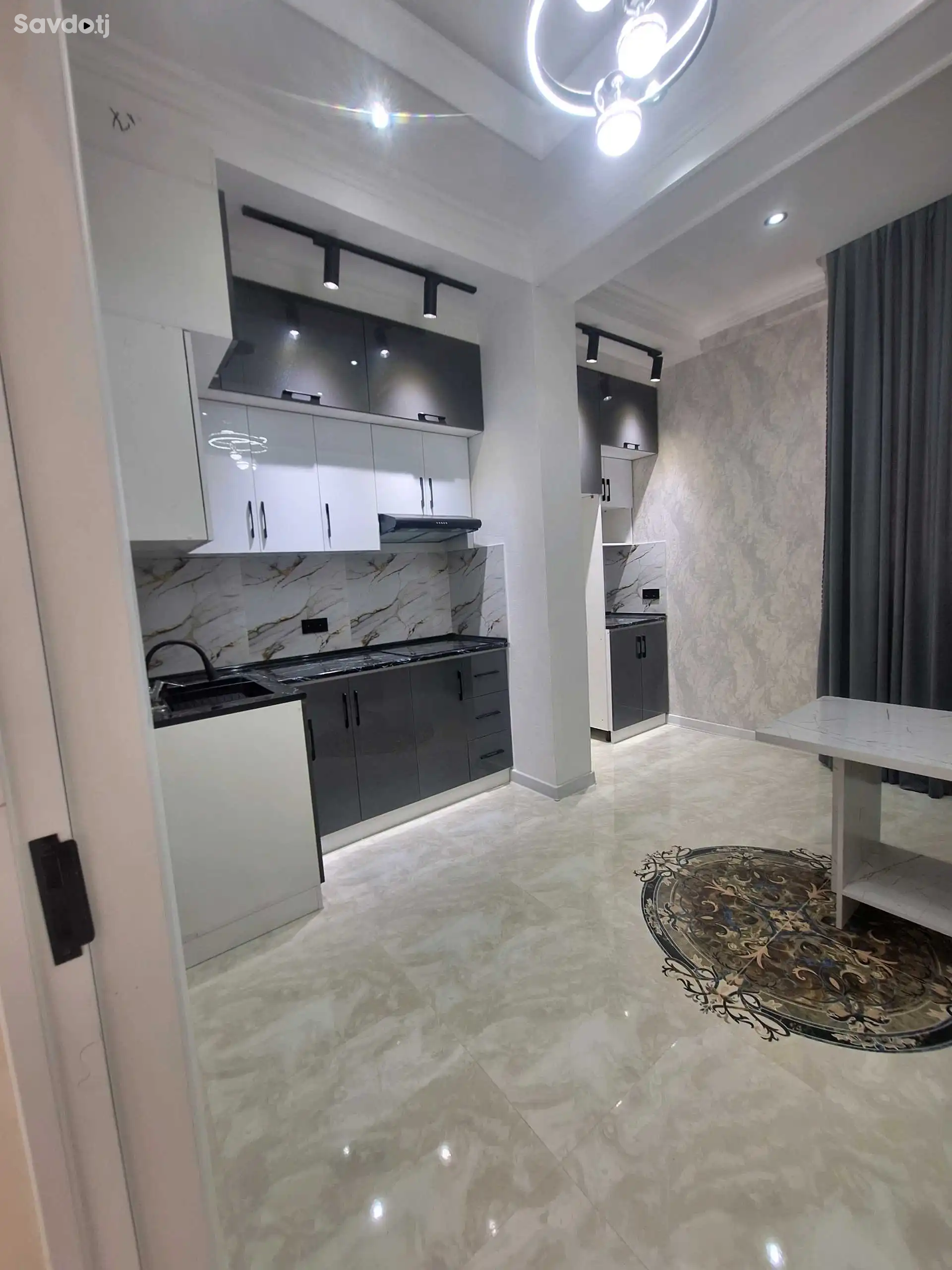 3-к квартира, 4 этаж, 71 м², 18 мкр